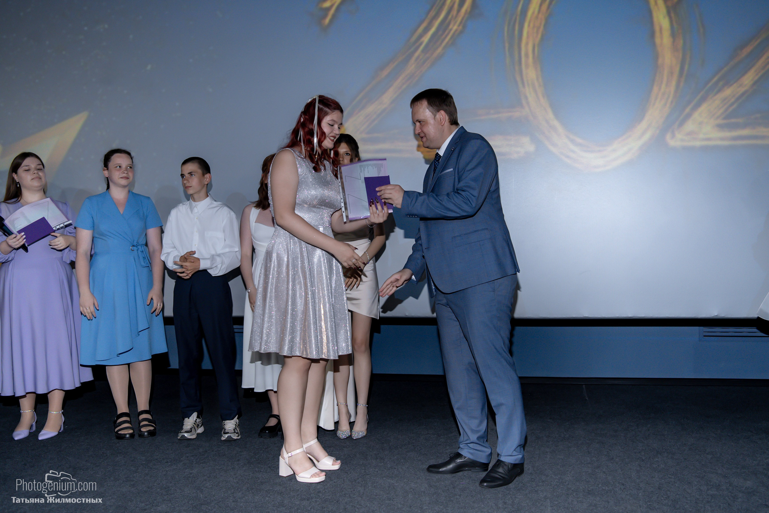 Выпускной 9"Д» класс школа № 35. Фотограф Нижний Новгород Татьяна Кейод