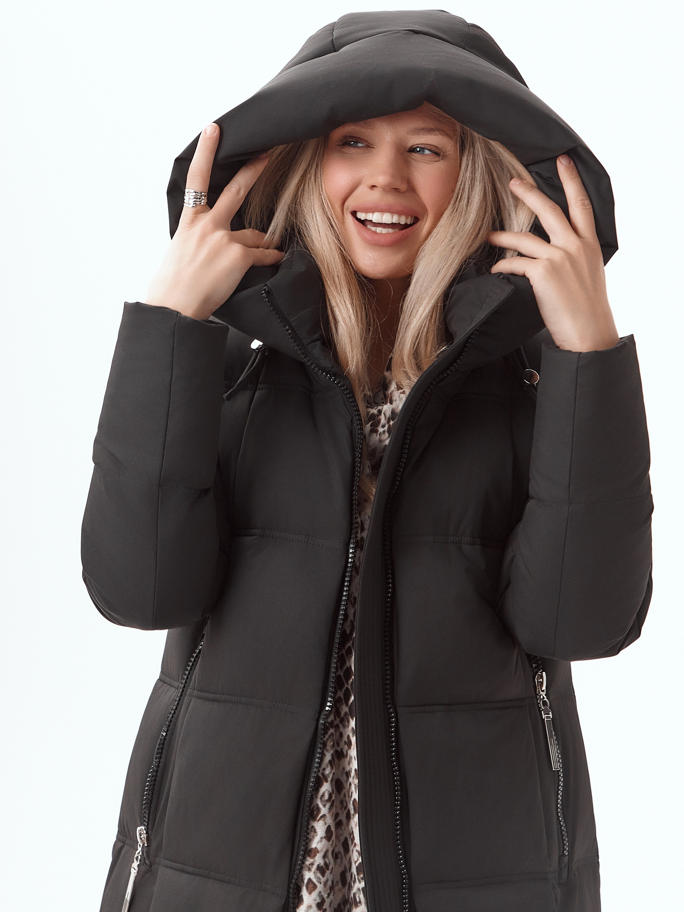 ДАША Ч. Продающий контент для маркетплейсов и e-commerce «под ключ»