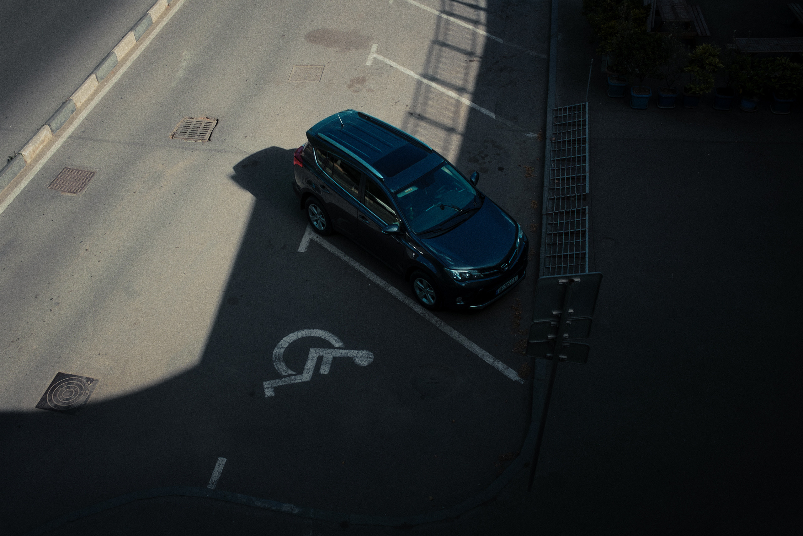 Streets of Sakartvelo p.2. Viktor Garshnep Documentary Photographer