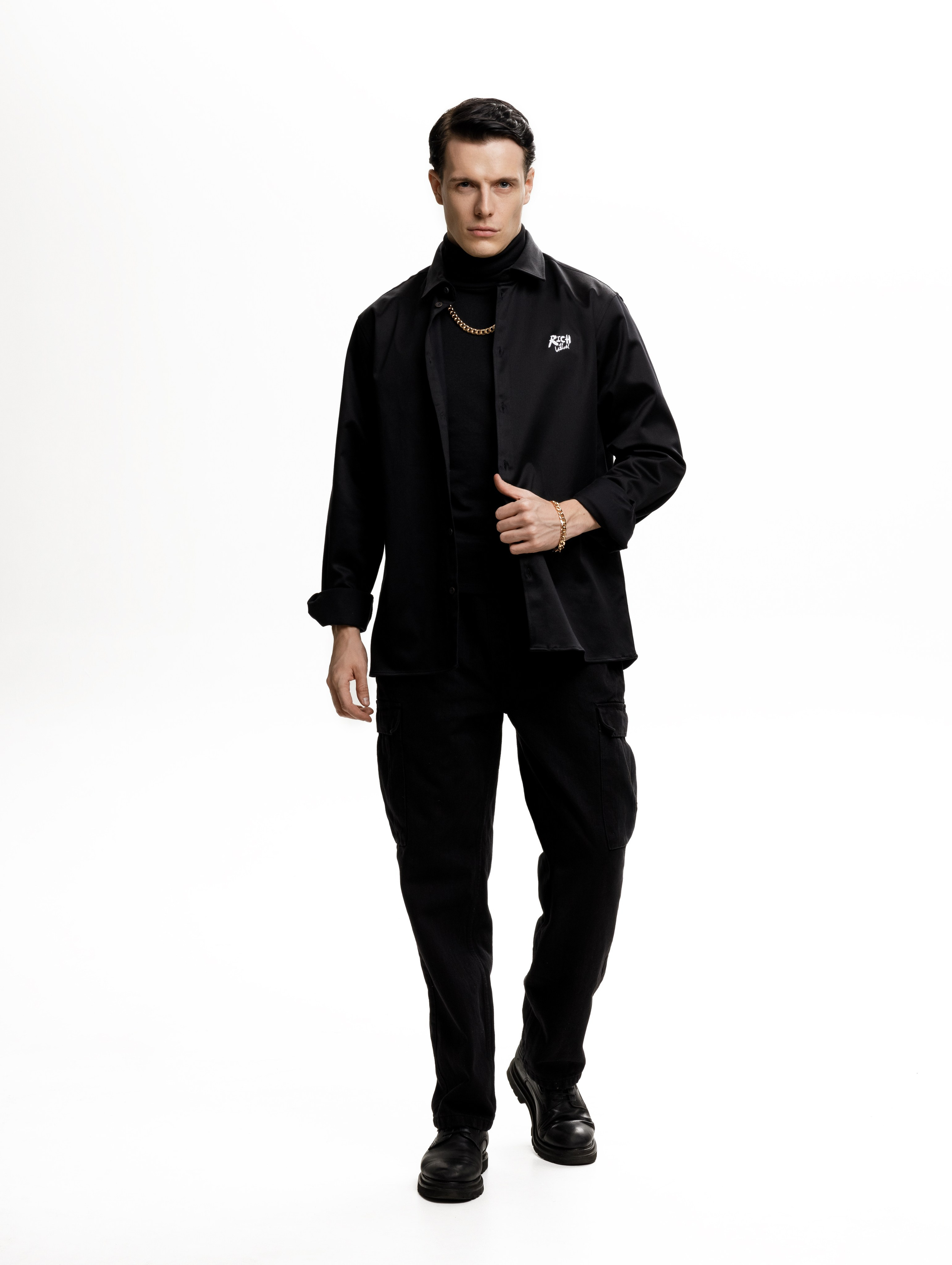 RICH AS USUAL. Фотограф для маркетплейсов в Москве Озерова Кристина