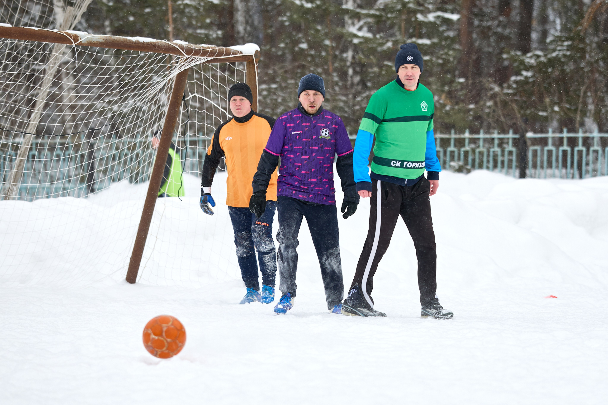 Футбол — Академ Лига. Фотограф в Новосибирске Алена Скокова