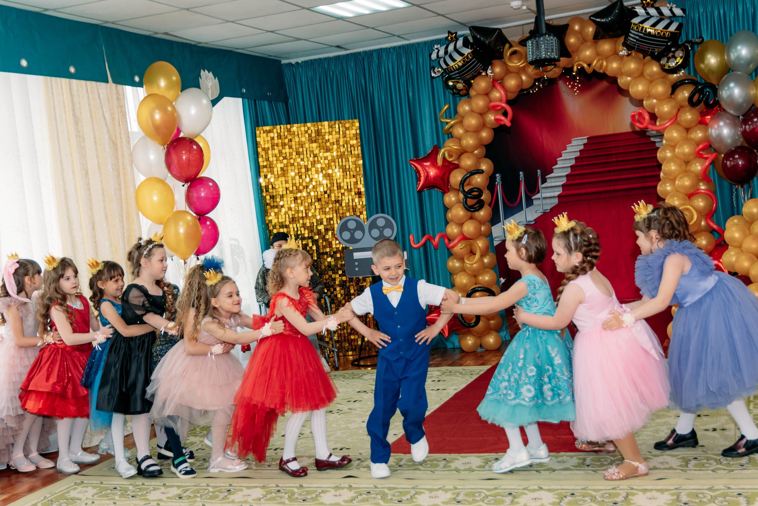 Выпускной 2024 детский сад 2. Фотограф Алёна Царькова. Киселевск