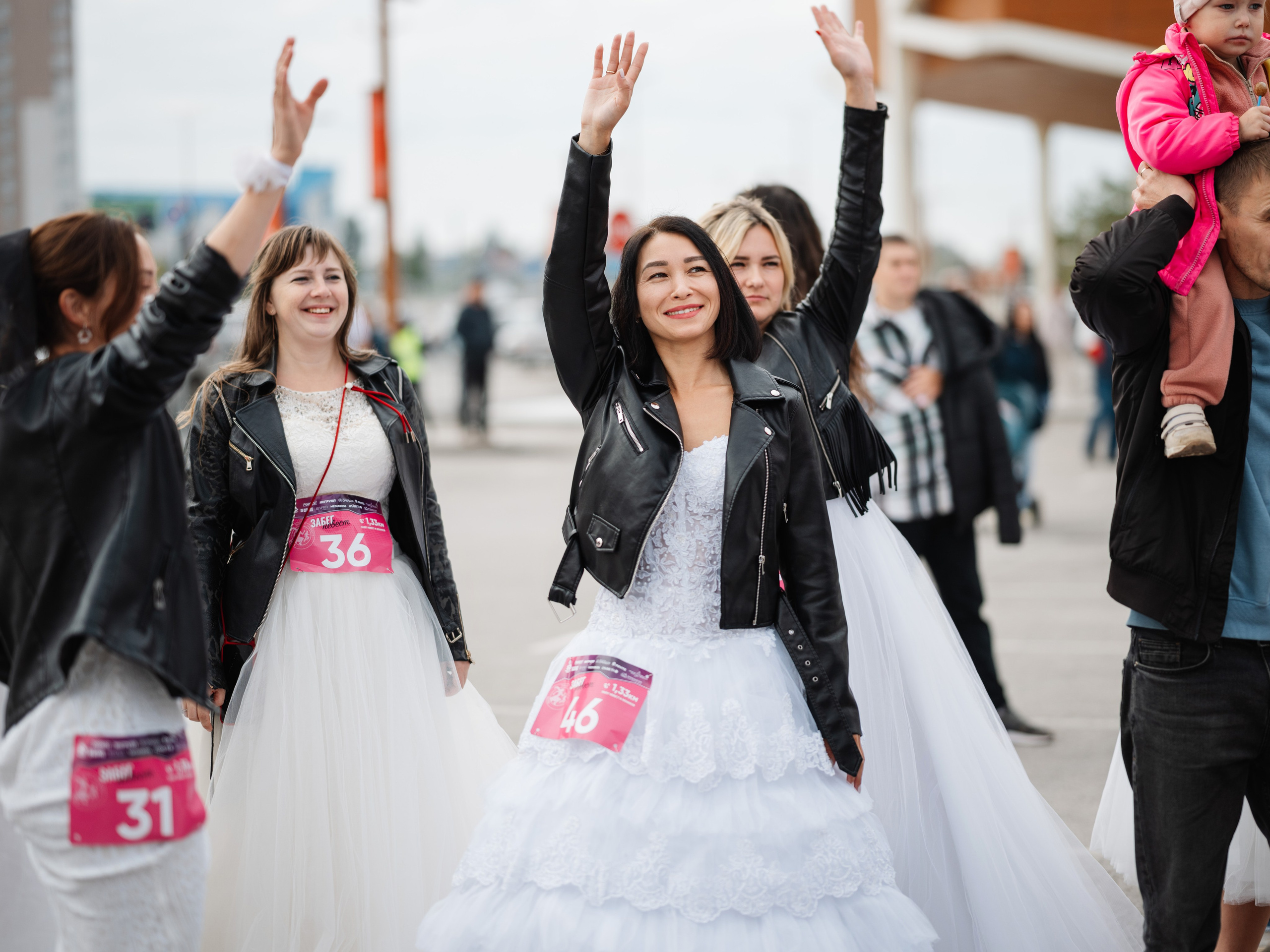 Забег невест. Фотограф Алексей Шрайбик
