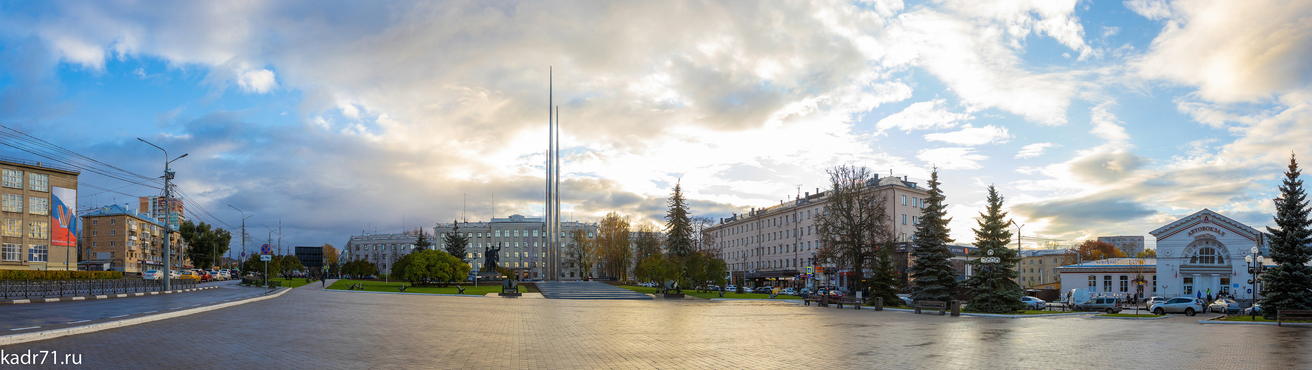 Мемориал «Три Штыка» на «Площади Победы» в г. Тула. Фотограф в Туле Крупский АнДРей. Фотостудия «КАДР71» в Туле