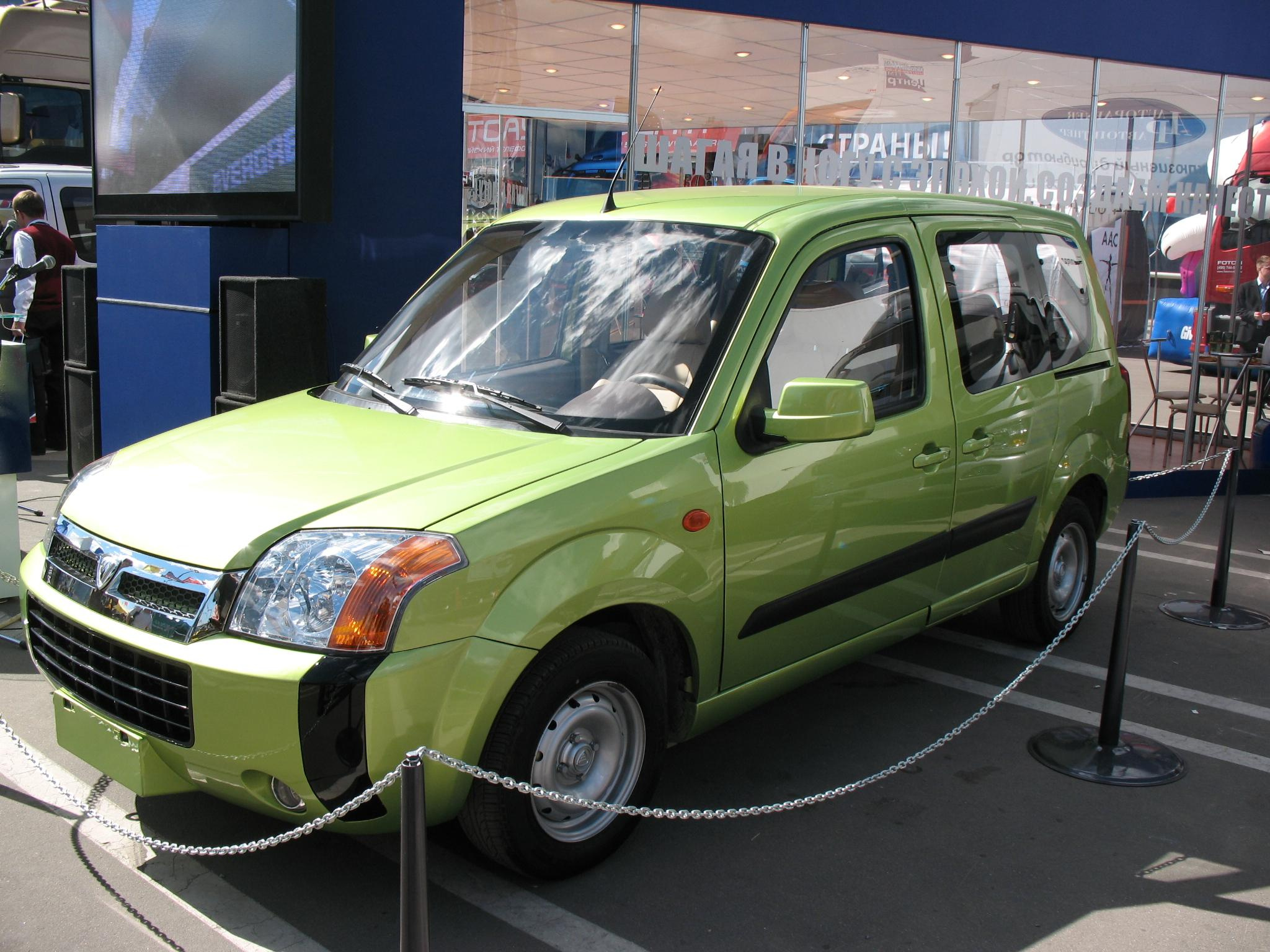 Крокус Экспо 2007 год. Начало китайской авто экспансии. Фотограф в Туле Крупский АнДРей. Фотостудия «КАДР71» в Туле