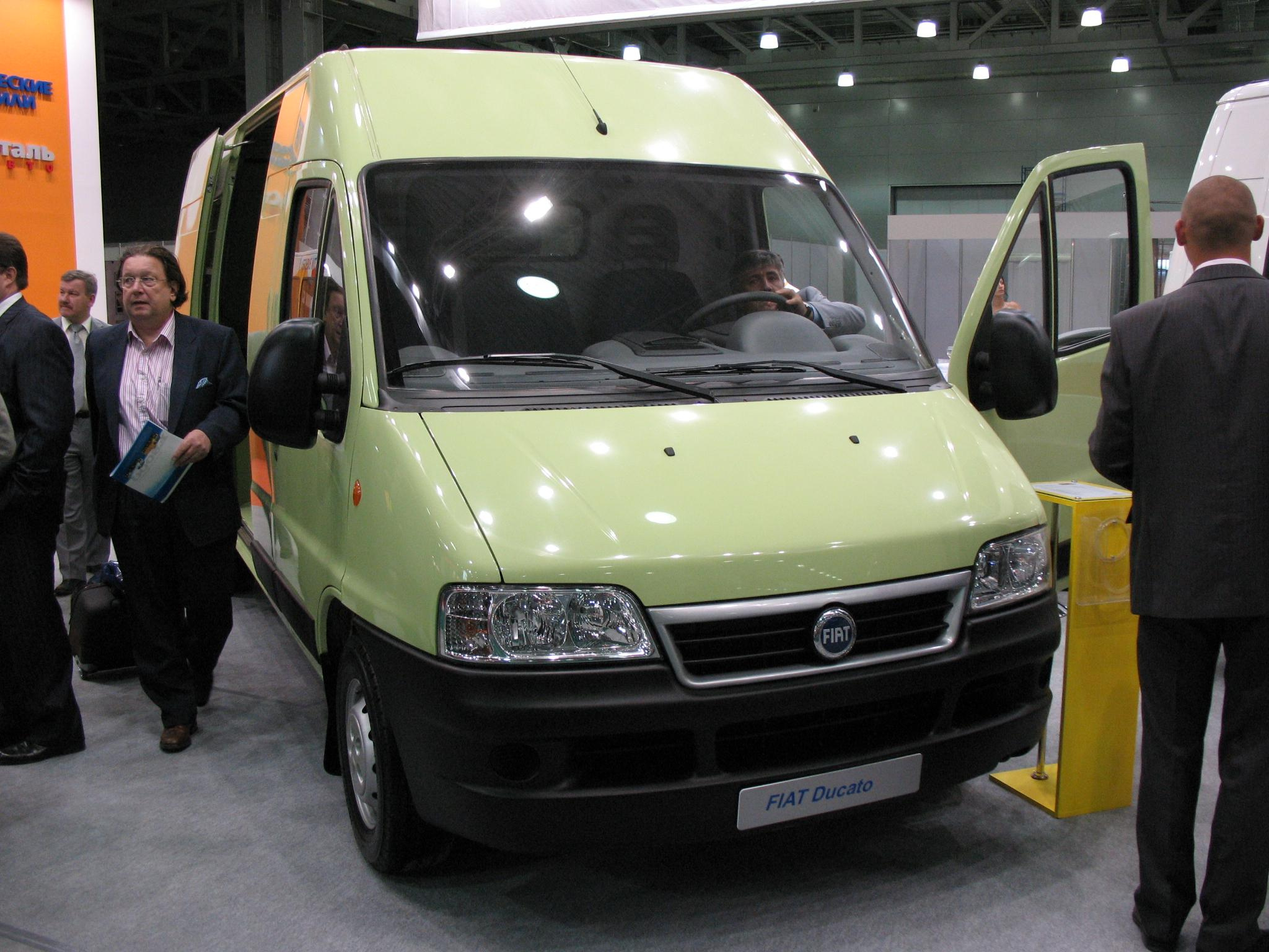 Крокус Экспо 2007 год. Начало китайской авто экспансии. Фотограф в Туле Крупский АнДРей. Фотостудия «КАДР71» в Туле