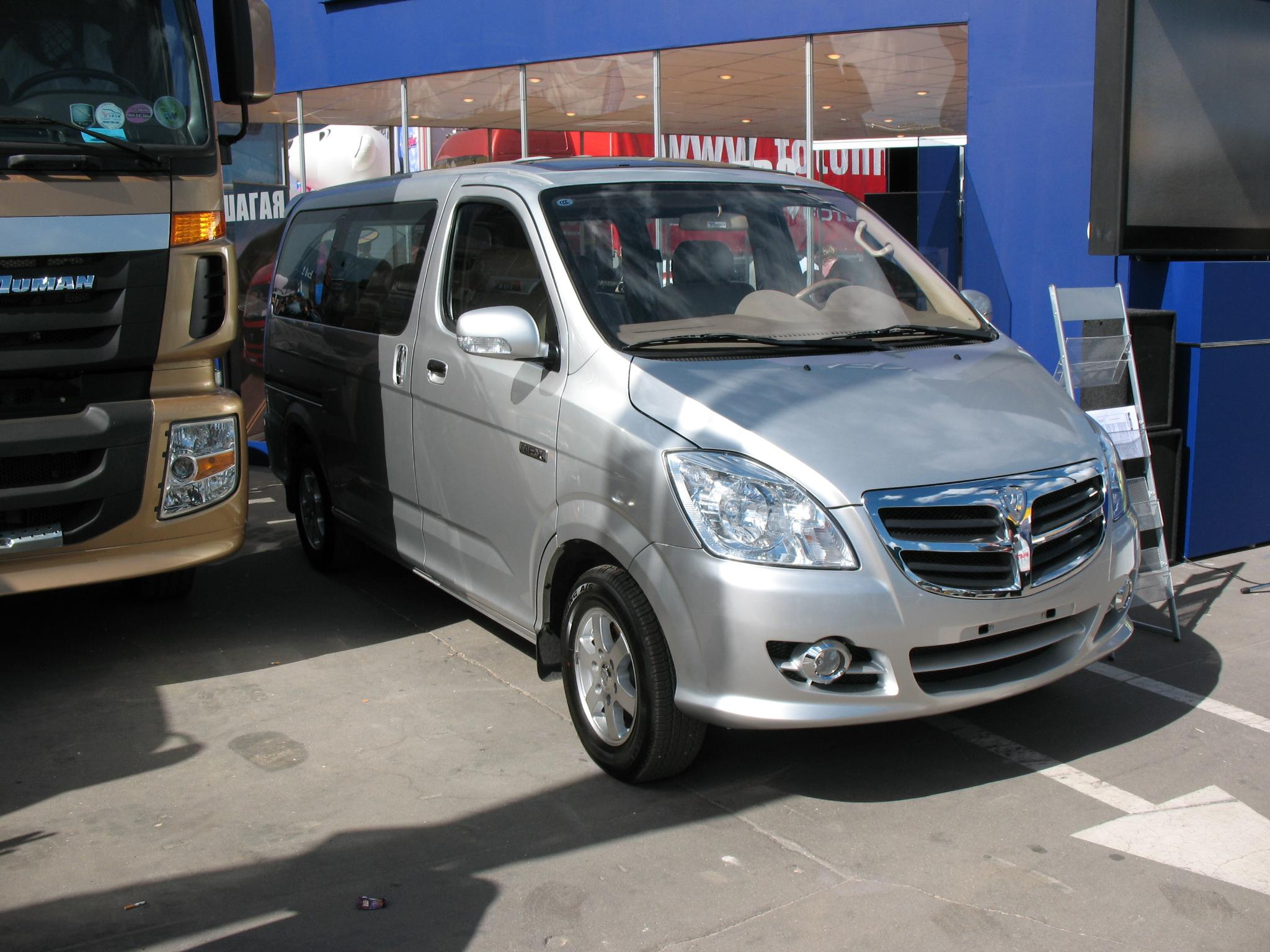 Крокус Экспо 2007 год. Начало китайской авто экспансии. Фотограф в Туле Крупский АнДРей. Фотостудия «КАДР71» в Туле