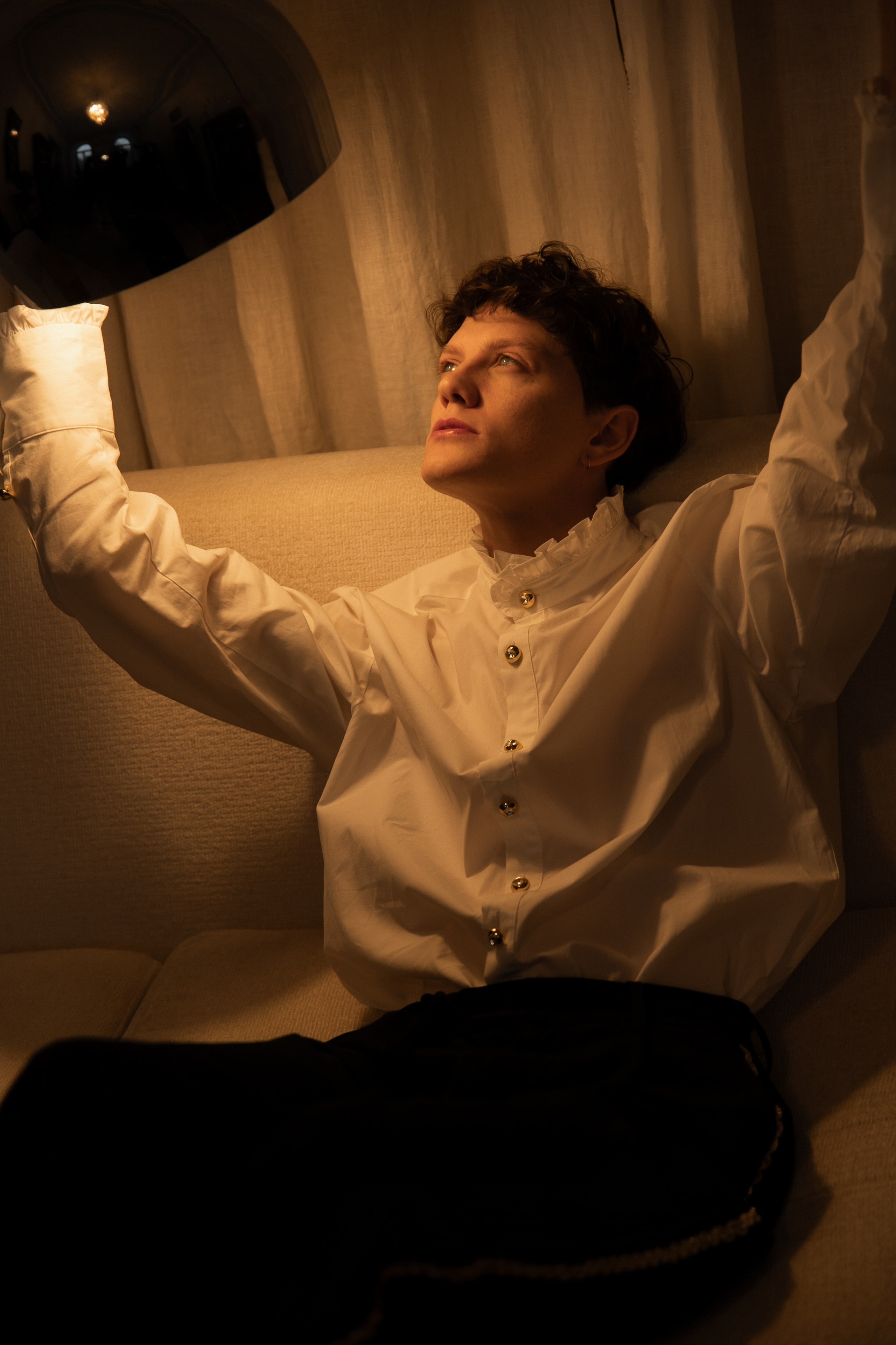 Свадебная съемка в исторической квартире на Чистых прудах. Ярослава Ерина — свадебный фотограф в Москве