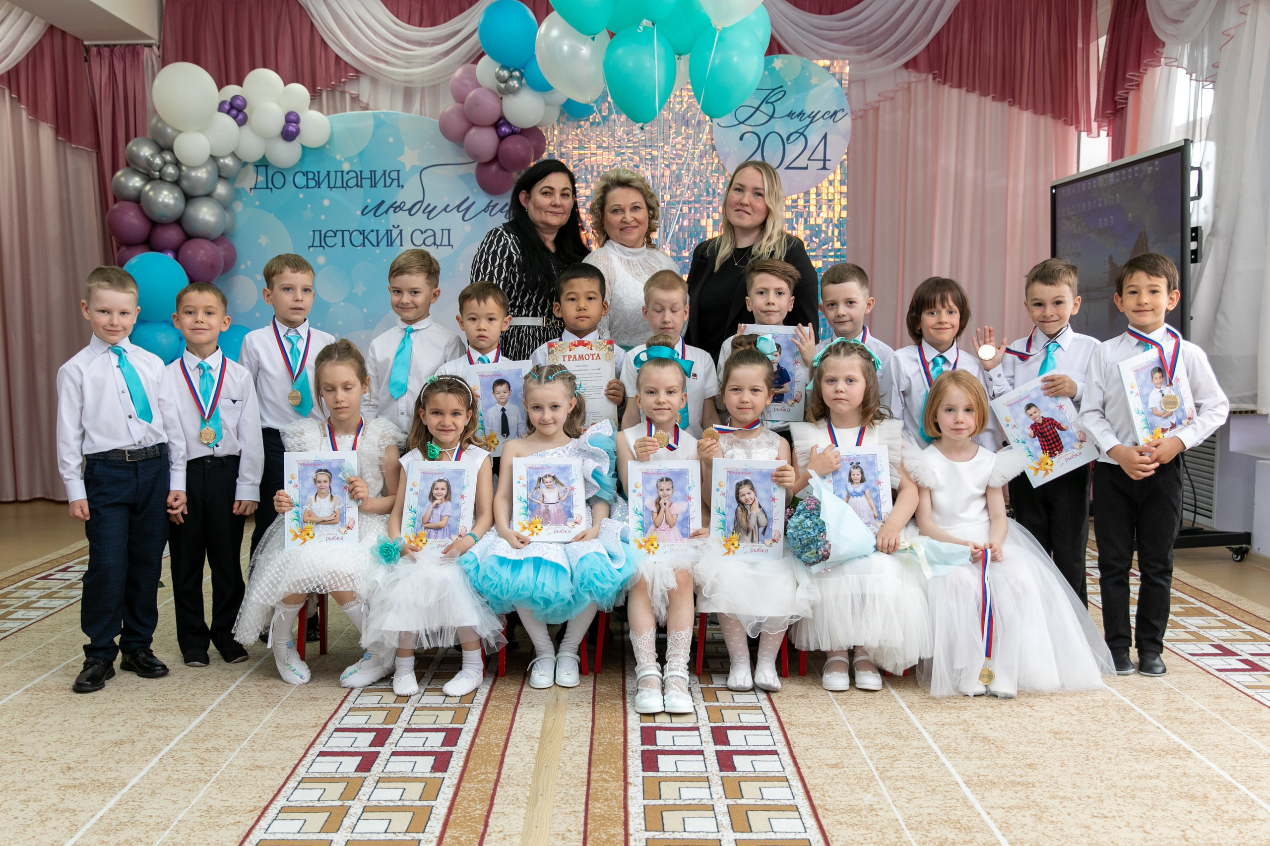 Выпускной Жемчужина 2024. Школьный и детский фотограф в Южно-Сахалинске Анастасия Лескова