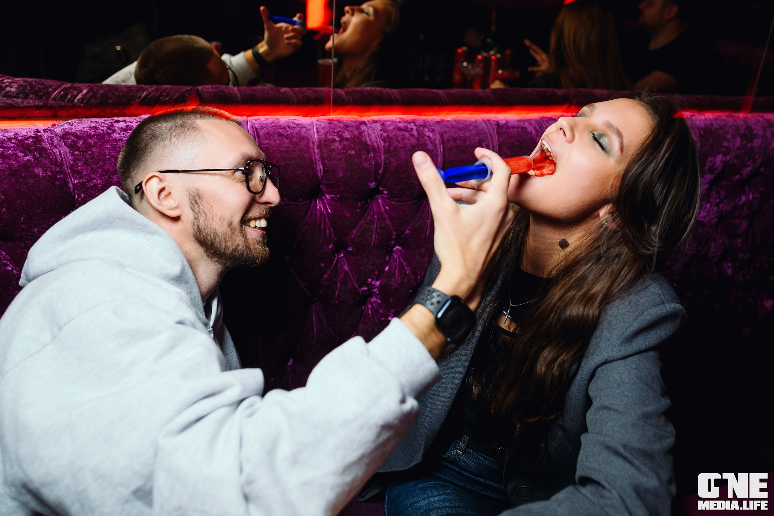 Фоторепортаж из караоке-клуба Эйфория. One Media Life: фоторепортажи, фотоотчеты с мероприятий и заведений