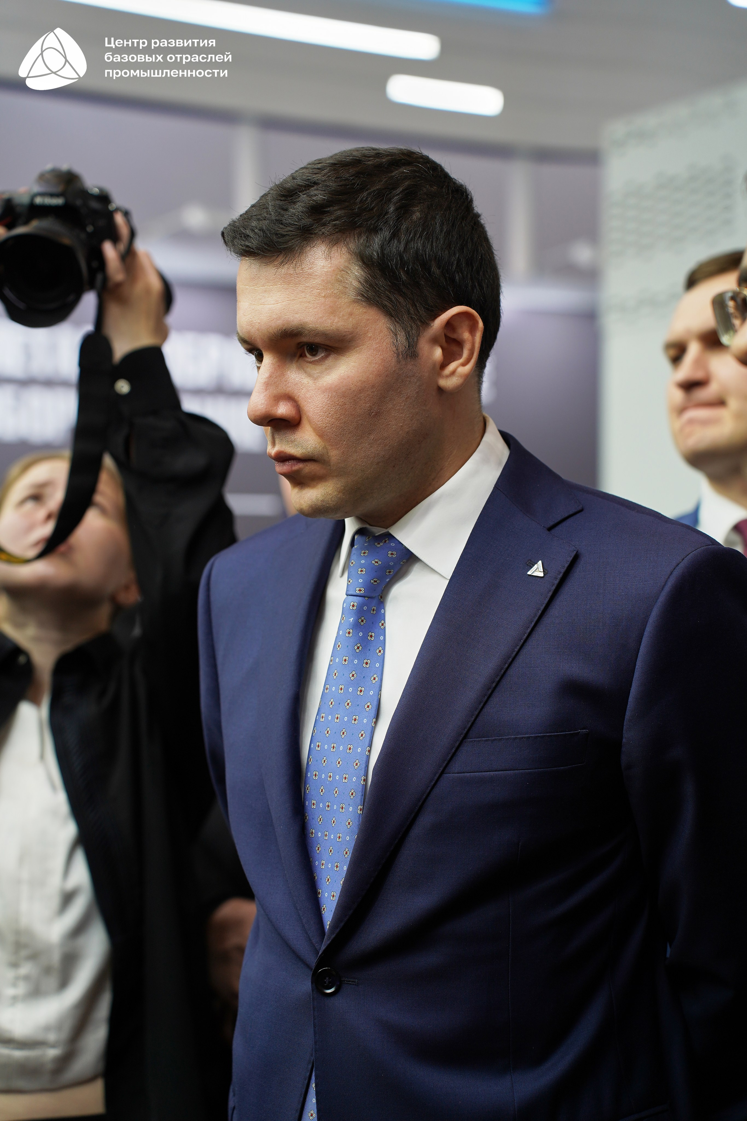 ЭКСПОЦЕНТР Алиханов. Фотограф