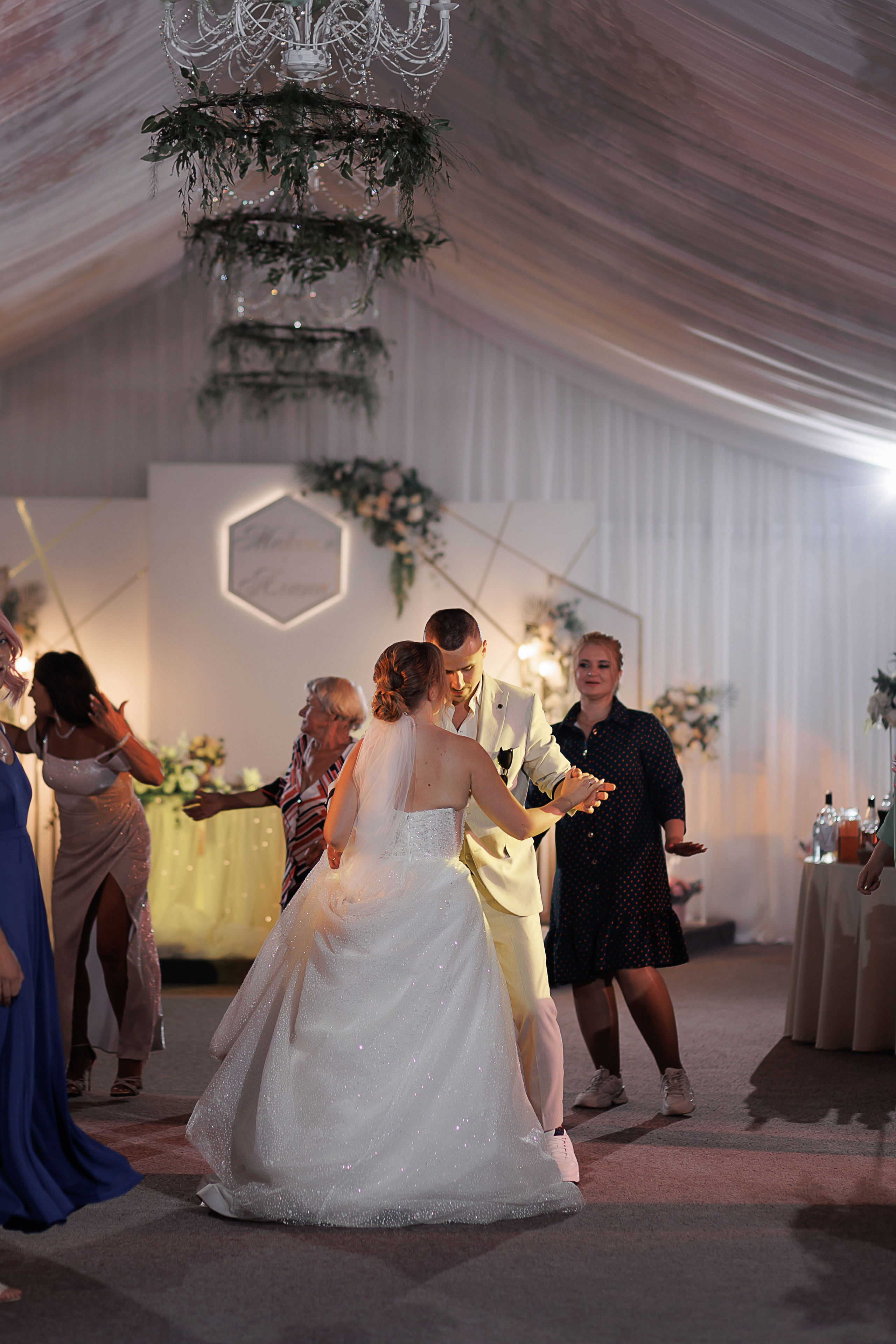 Алина и Максим. Свадебный и семейный фотограф в Твери и Тверской области