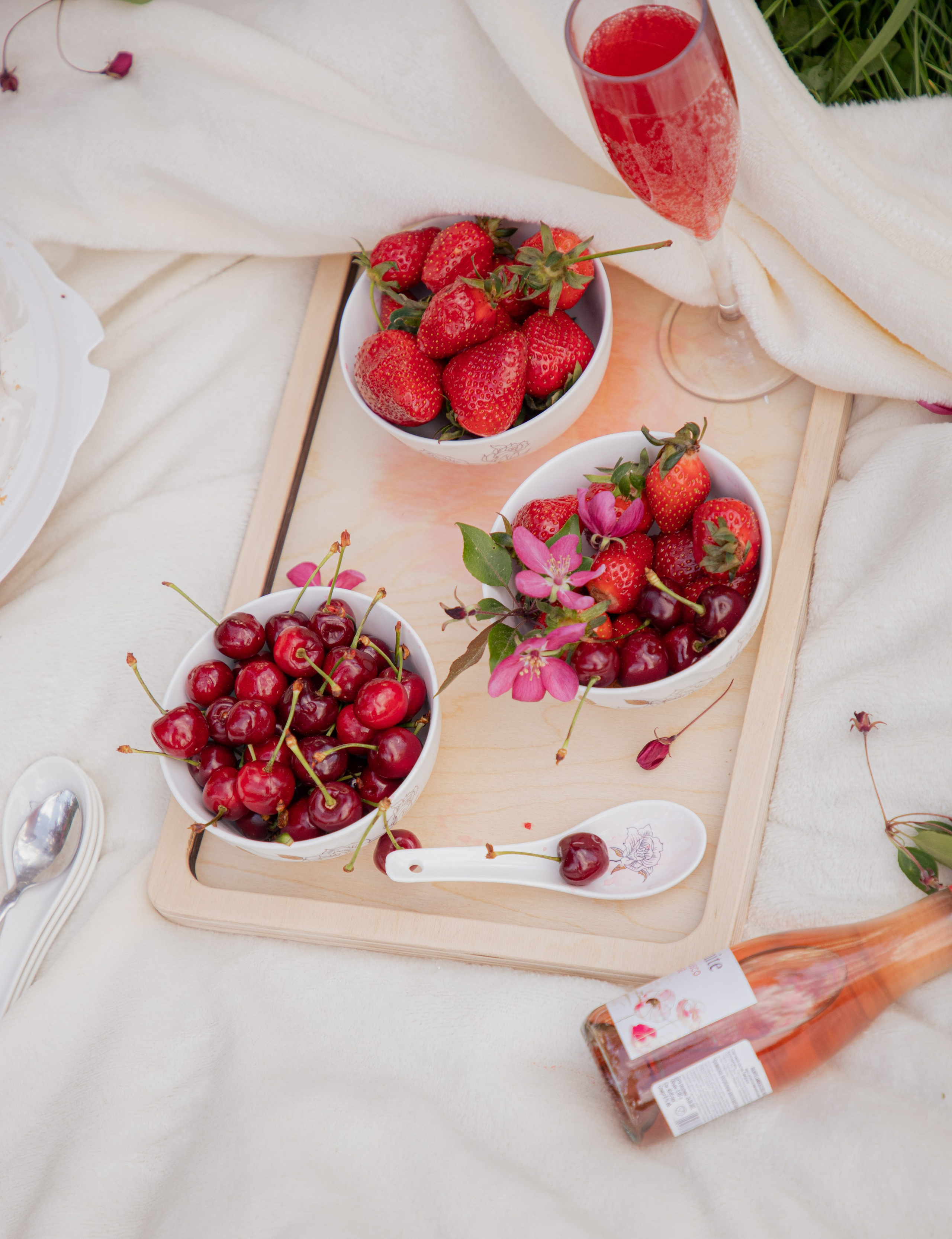 Пикник в розовых яблонях. Юлия Башкатова, сказочный фотограф, Москва