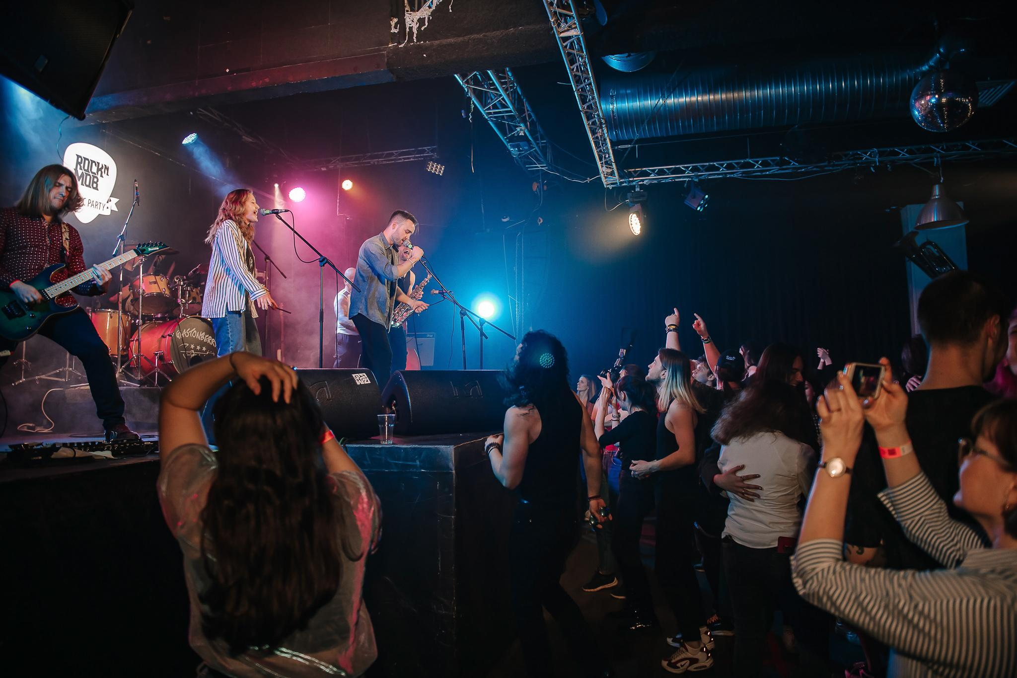 Москва. Rock-n-mob. Фотограф Валерия Голубева (Миронова)