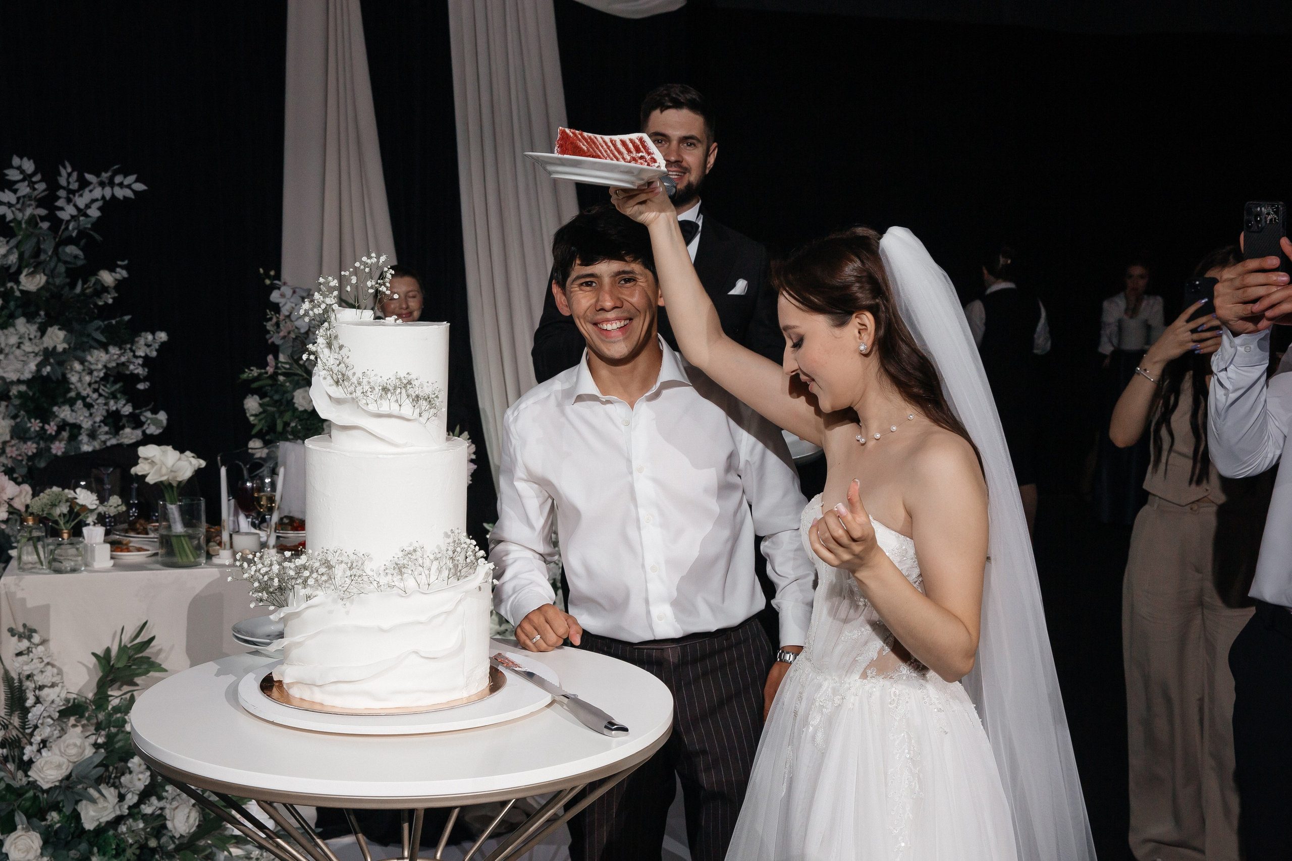 Уютная свадьба — Аскар и Катя на Марсовом поле. Свадебный фотограф в Оренбурге Илья Володьков