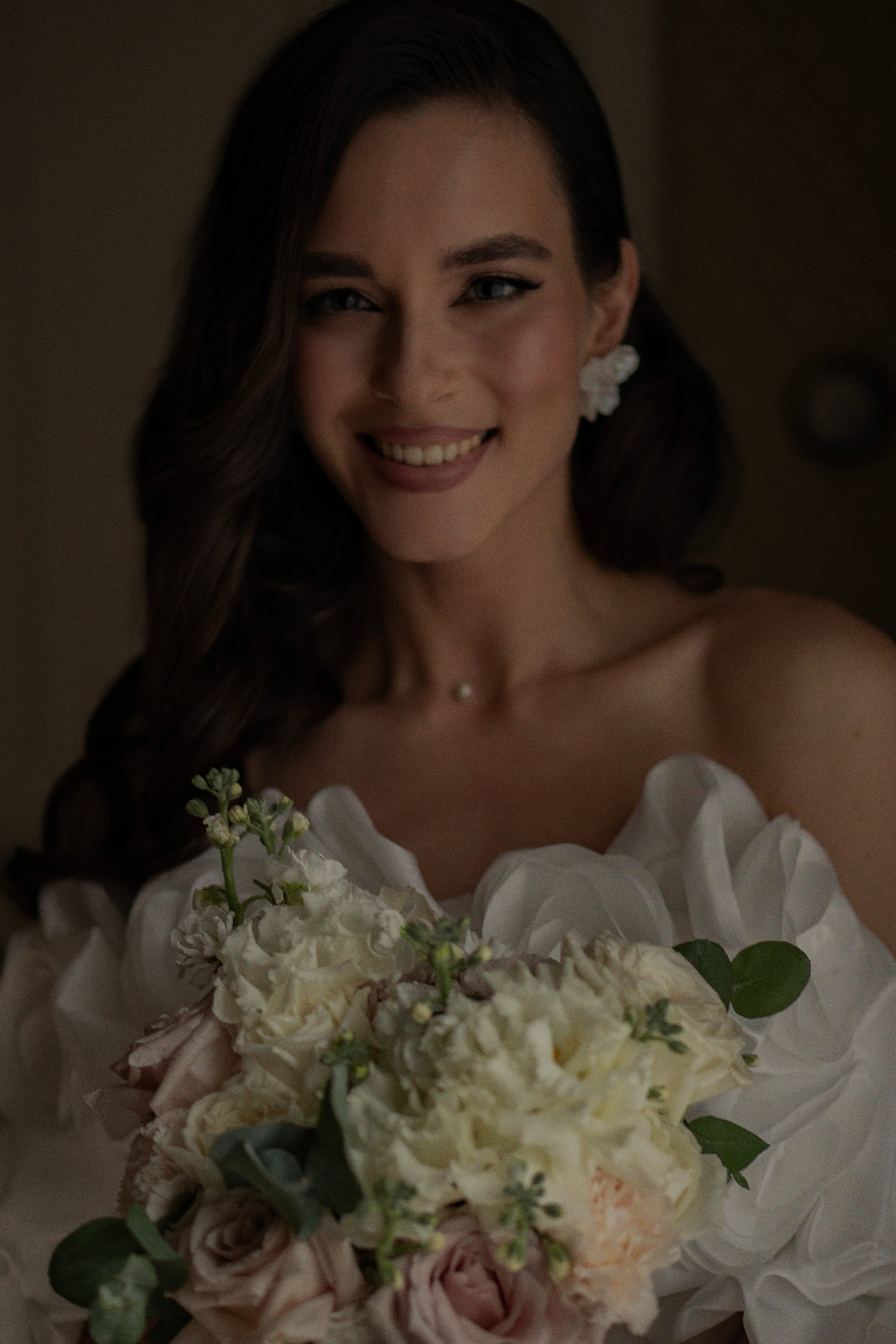 Свадебная в ретро-квартире. Фотограф Арина Шмакова