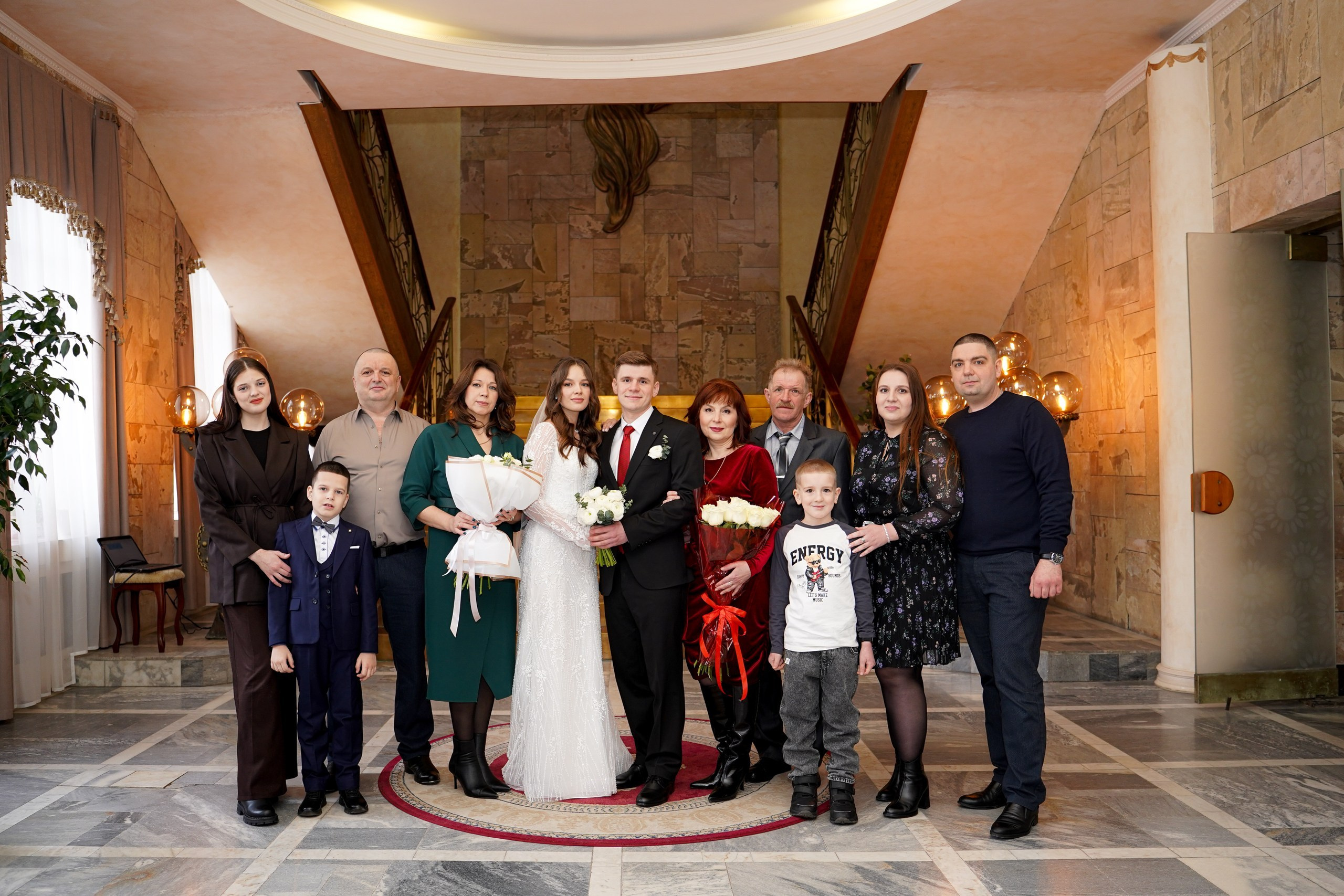 Роспись в Кировском ЗАГСе. Свадебный фотограф в Ростове-на-Дону. Таинство Крещения и Венчания, семейные фотосессии. Алёна Чёботова