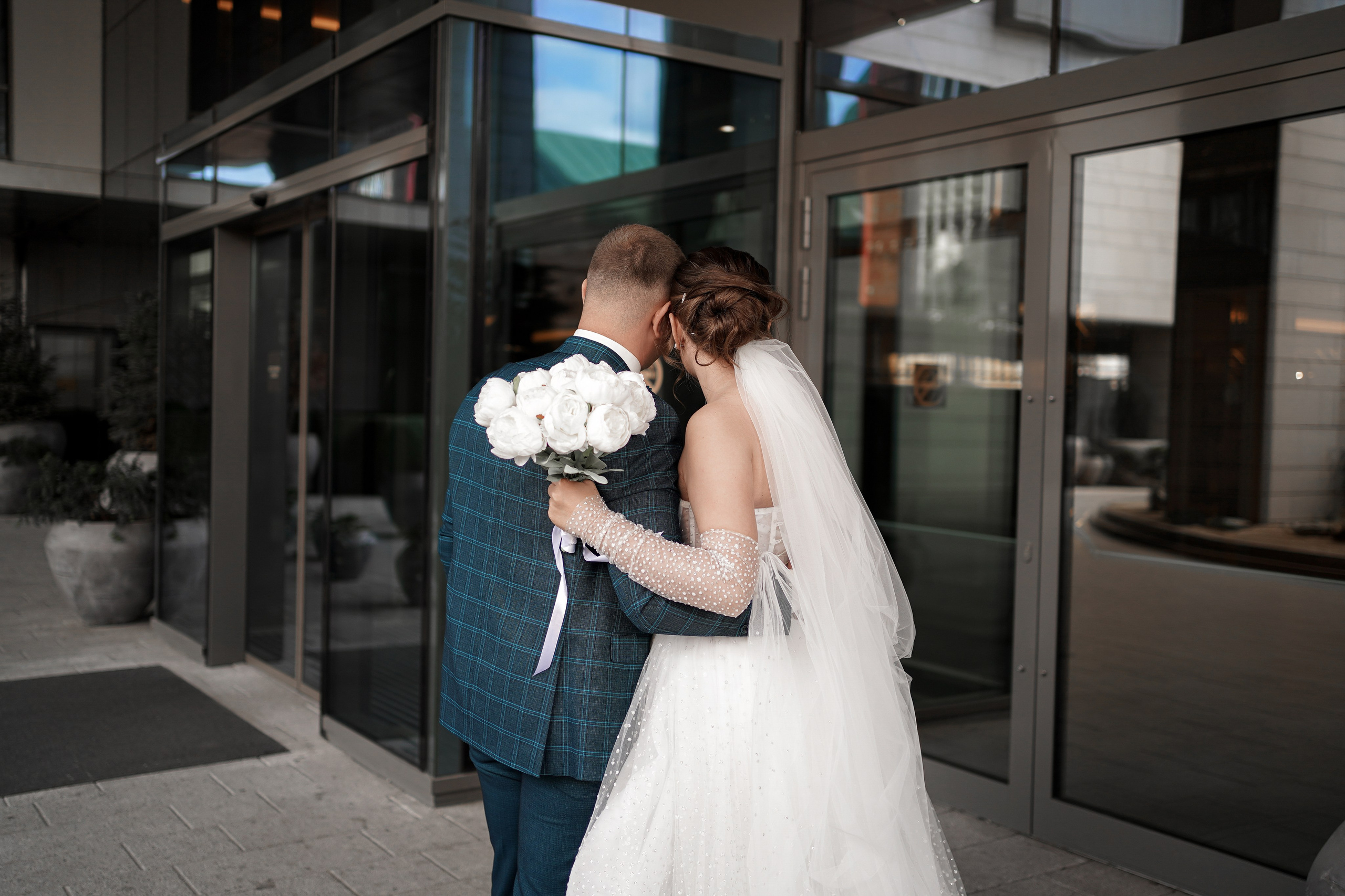 Свадебная фотосессия в отеле Хаятт. Свадебный фотограф в Ростове-на-Дону. Таинство Крещения и Венчания, семейные фотосессии. Алёна Чёботова