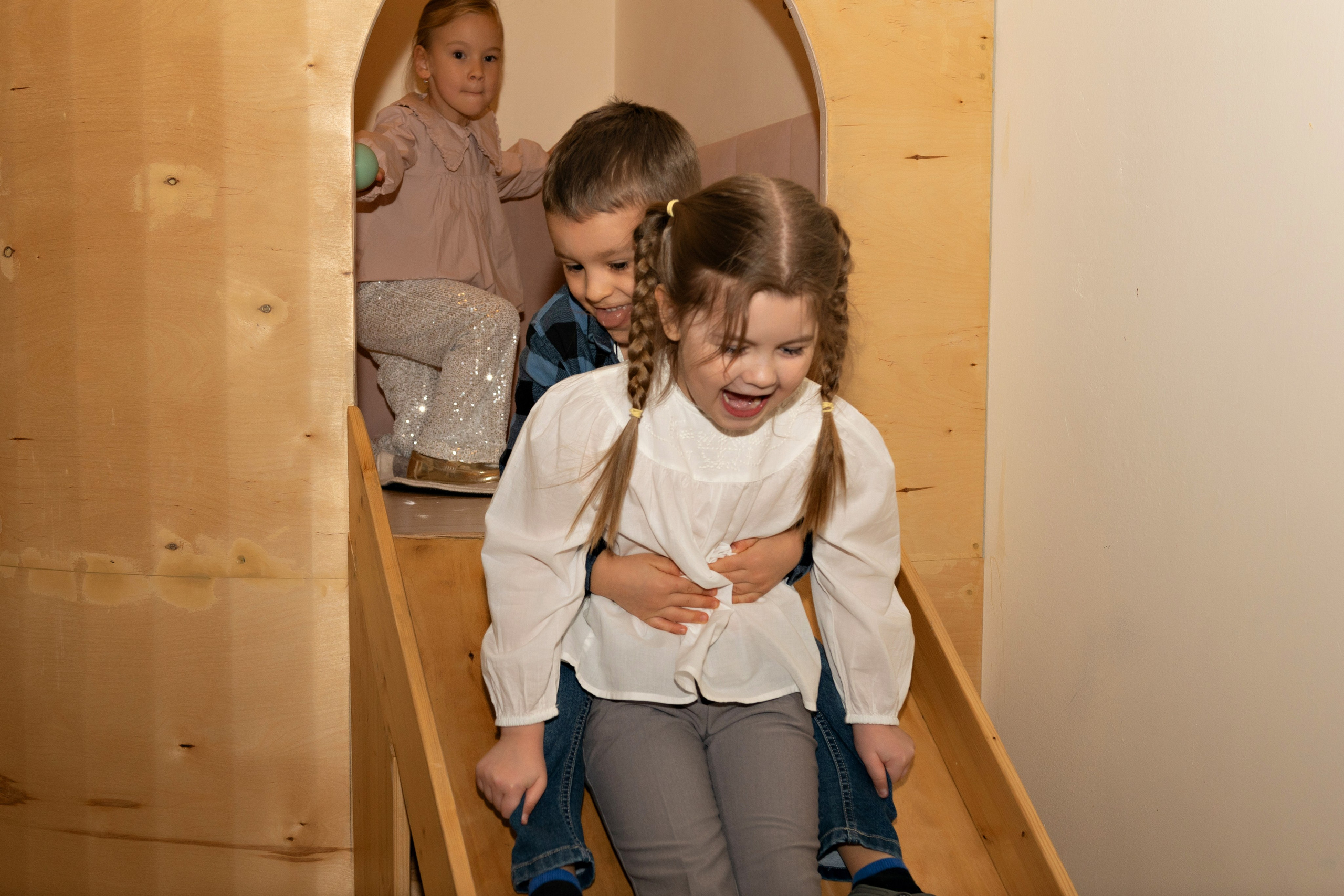 Анюте 5 лет. Елена Задорина