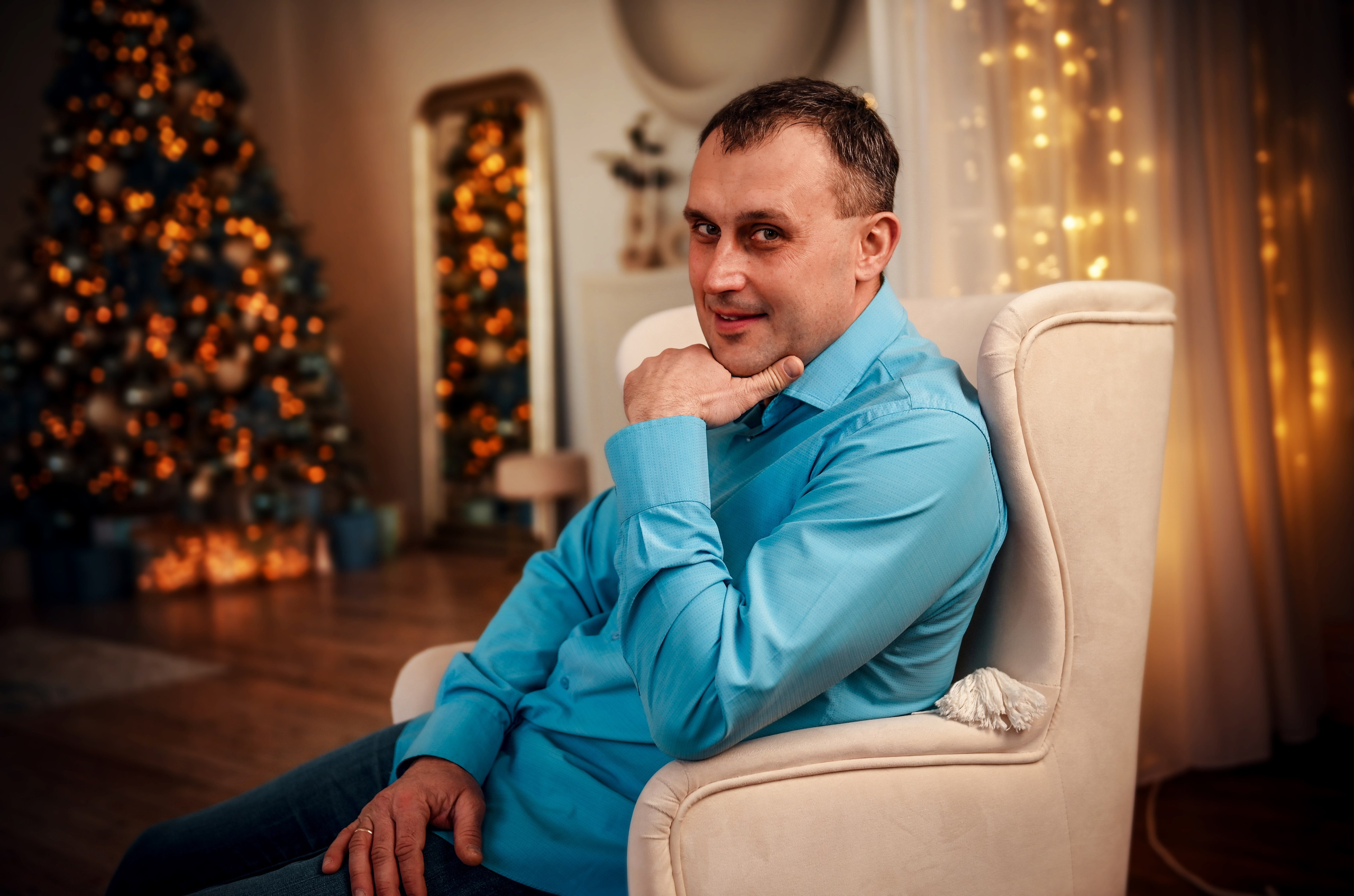 Новогодняя. Свадебный, семейный, детский, контент фотограф в Омске Максим Ильин