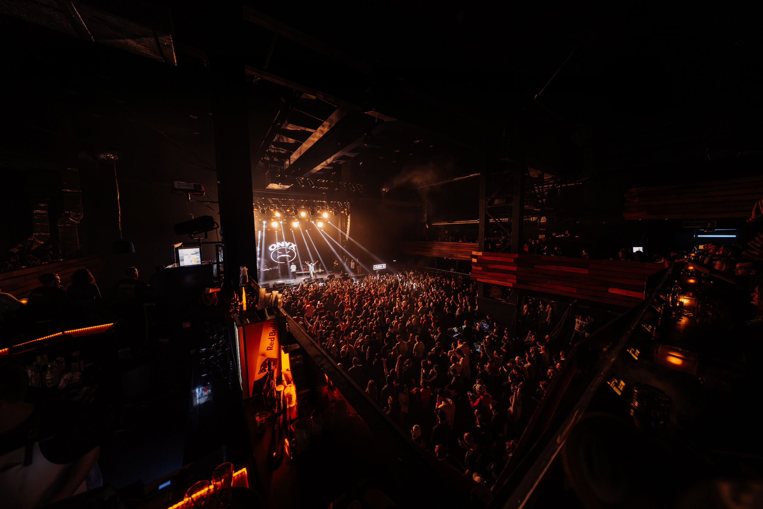 Концерт ONYX Москва. Свадебные фотосессии в Москве. Фотограф Сергей Ржевский