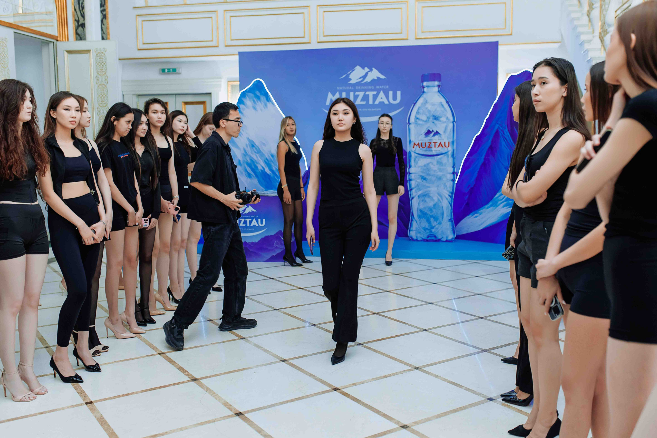 KAZAKHSTAN FASHION WEEK SHYMKENT «11 SEASON» PREPARATION. Кипятком Шымкент