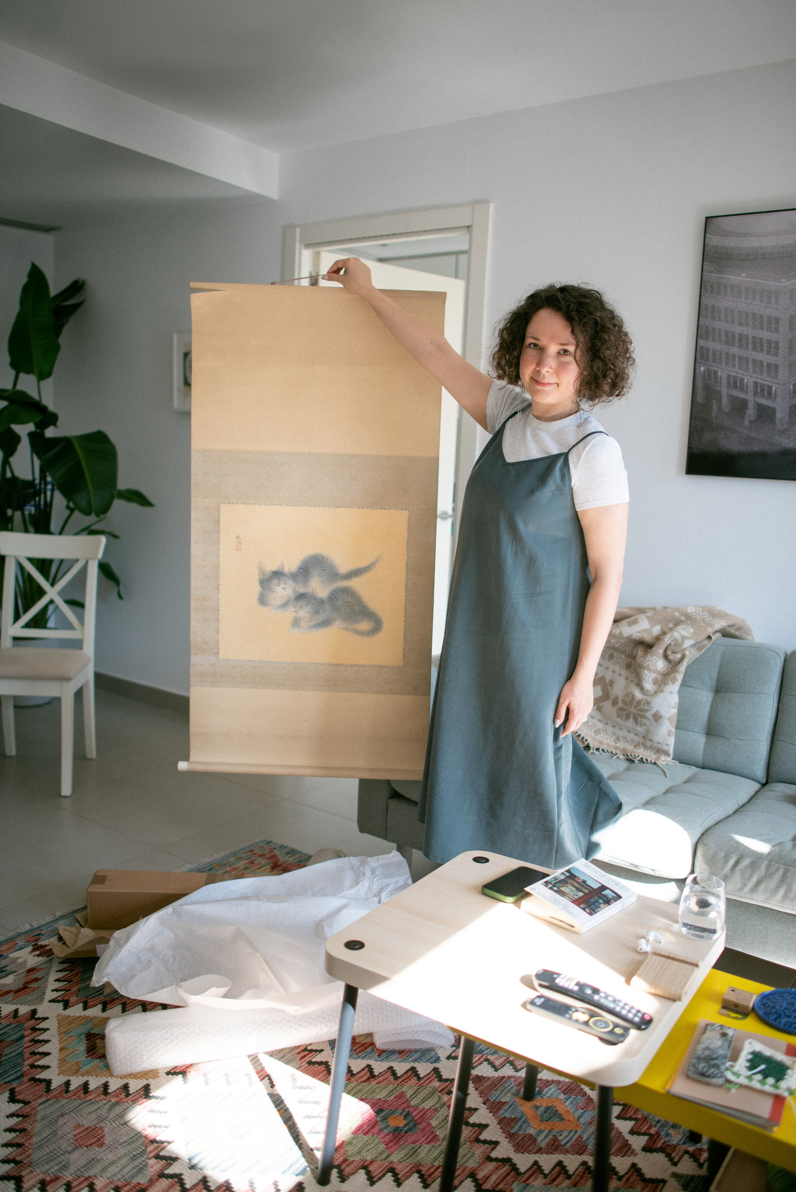 Anna. Antique Dealer. Documentary family photography in Barcelona and beyond