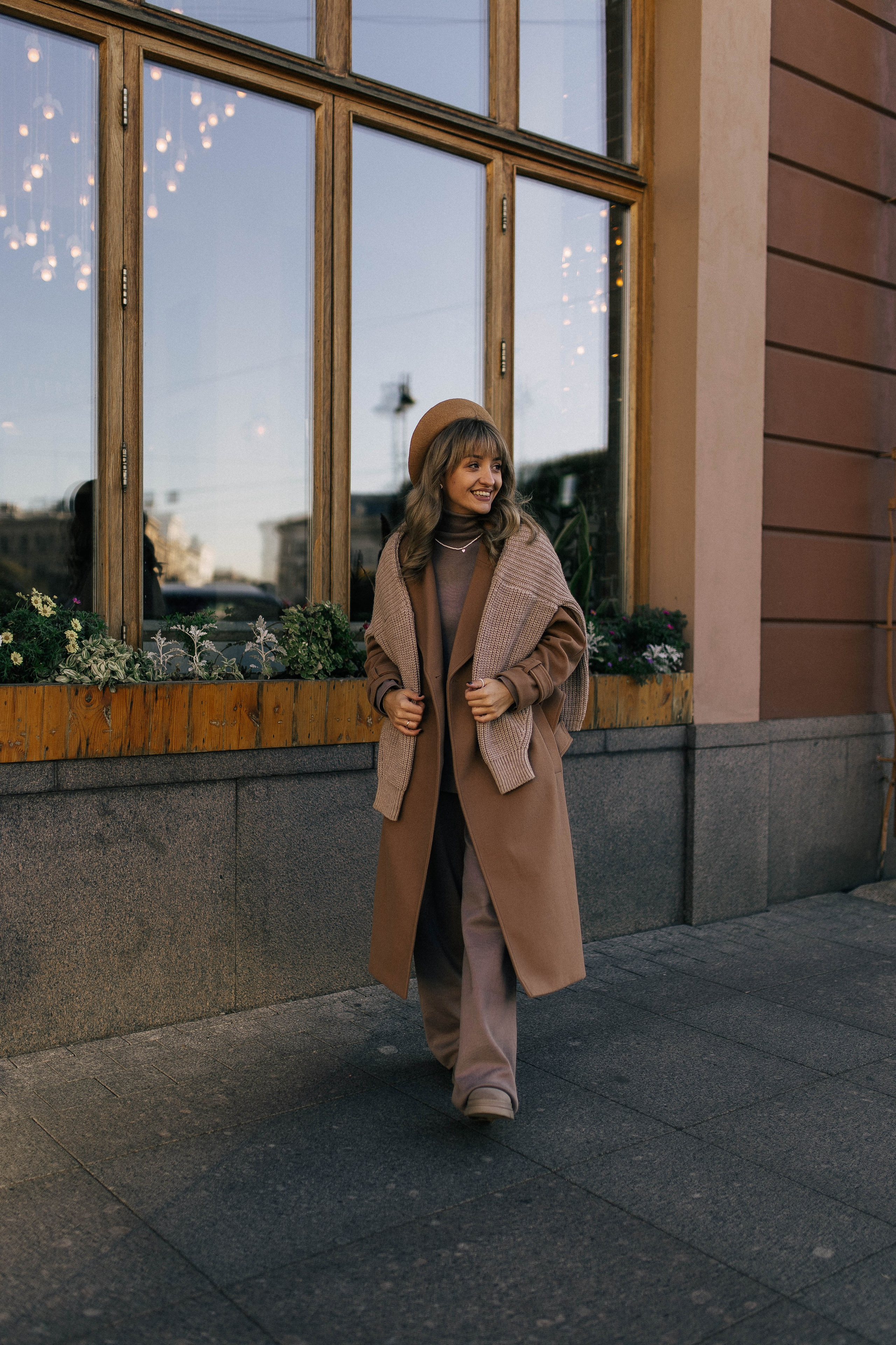 Оленька Гладченко. Главная