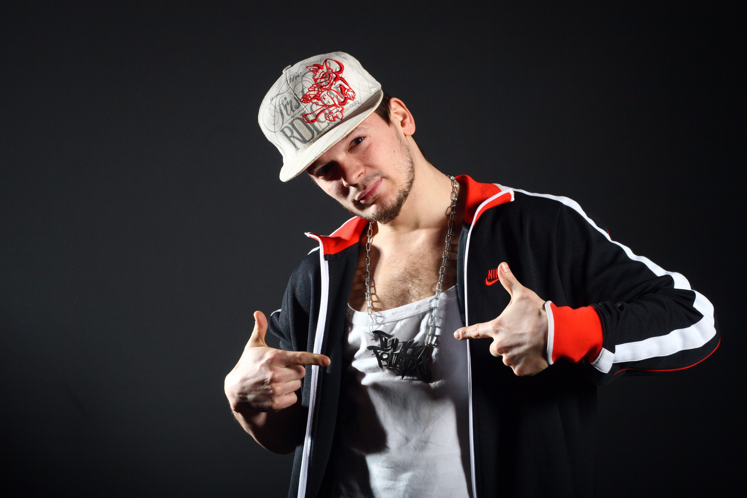 Фотосессия TOP9 — многократных чемпионов мира по брейкингу. Фотограф в Киришах, Санкт-Петербурге и Ленинградской области