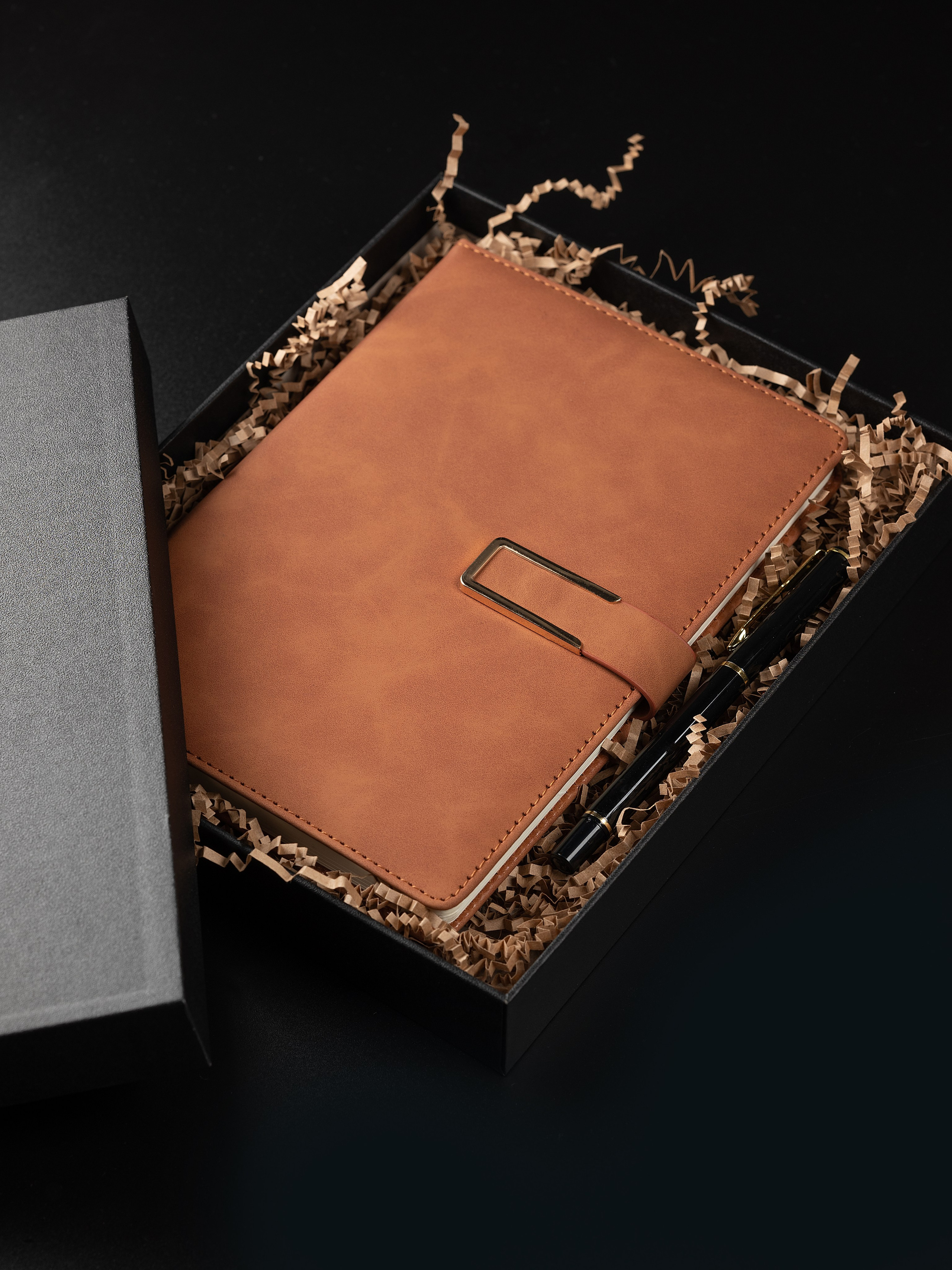 КНИГИ, КАНЦЕЛЯРИЯ. Предметный фотограф в Краснодаре Вера Капитанова. Предметная съёмка