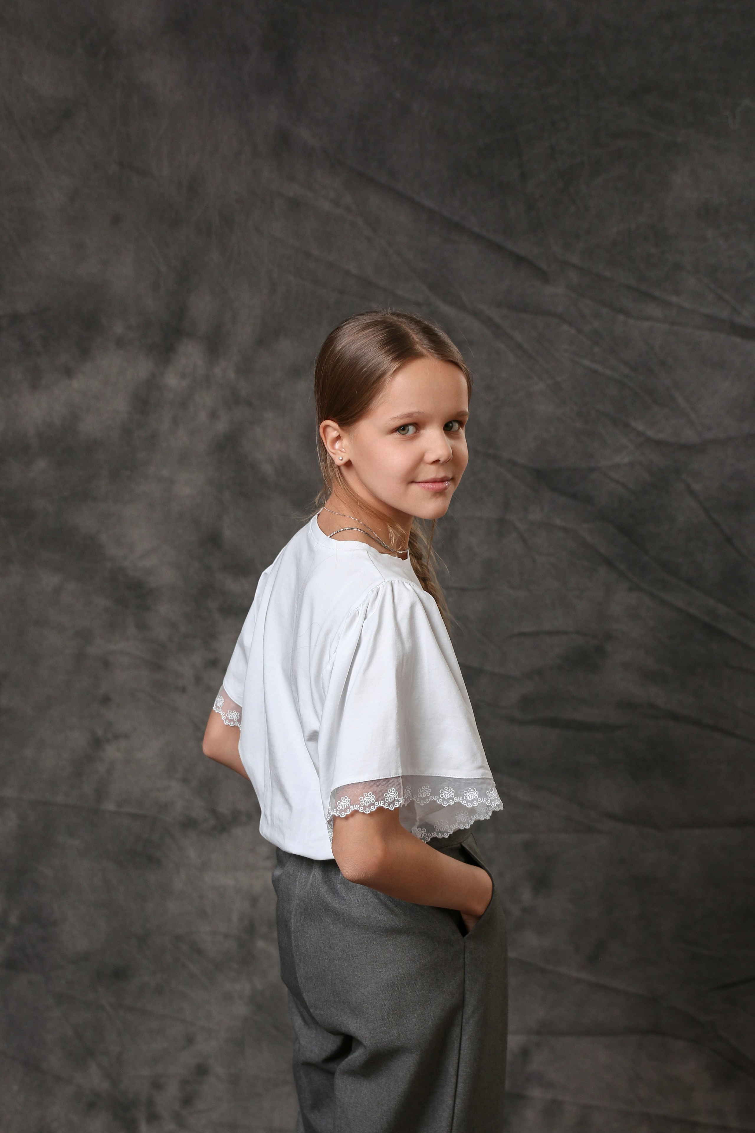 Выпускной фотоальбом "Портрет". Выпускные альбомы в Тюмени для школ, садов, вузов спортивных секций