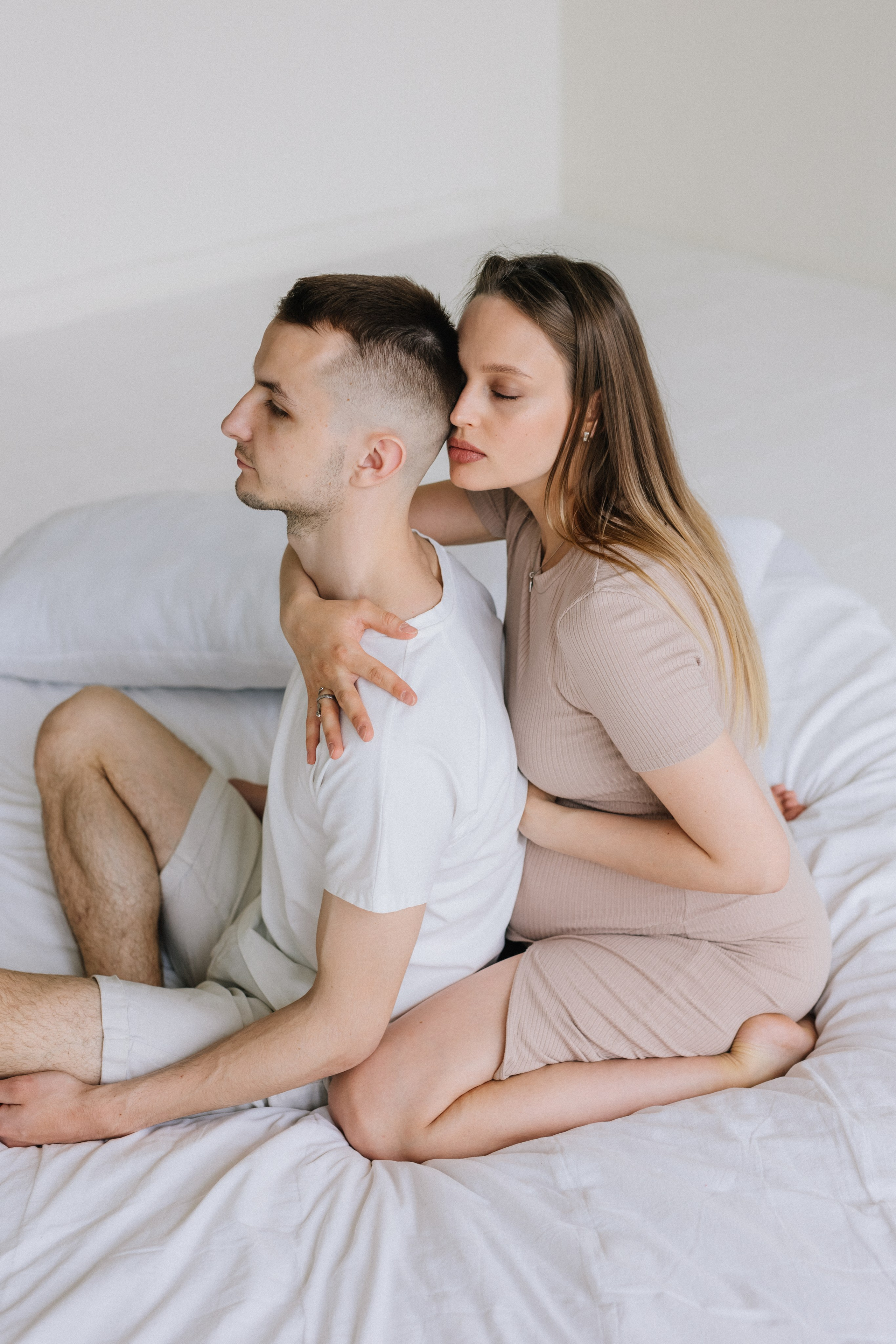 Беременность в интерьерном зале. Семейный фотограф Обнинск