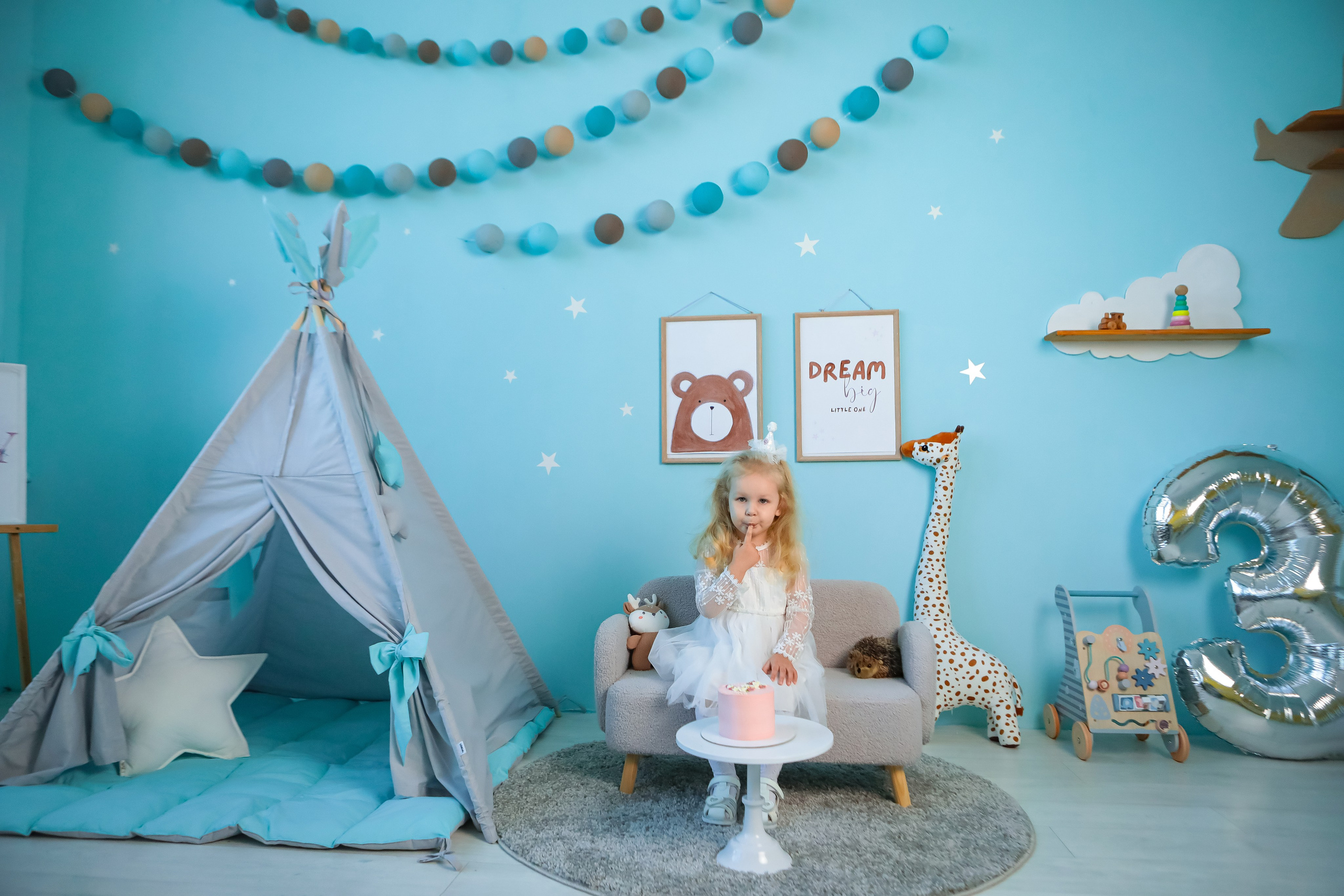 3 годика Леночке. Фотограф г. Хабаровск. Семейные и индивидуальные съёмки