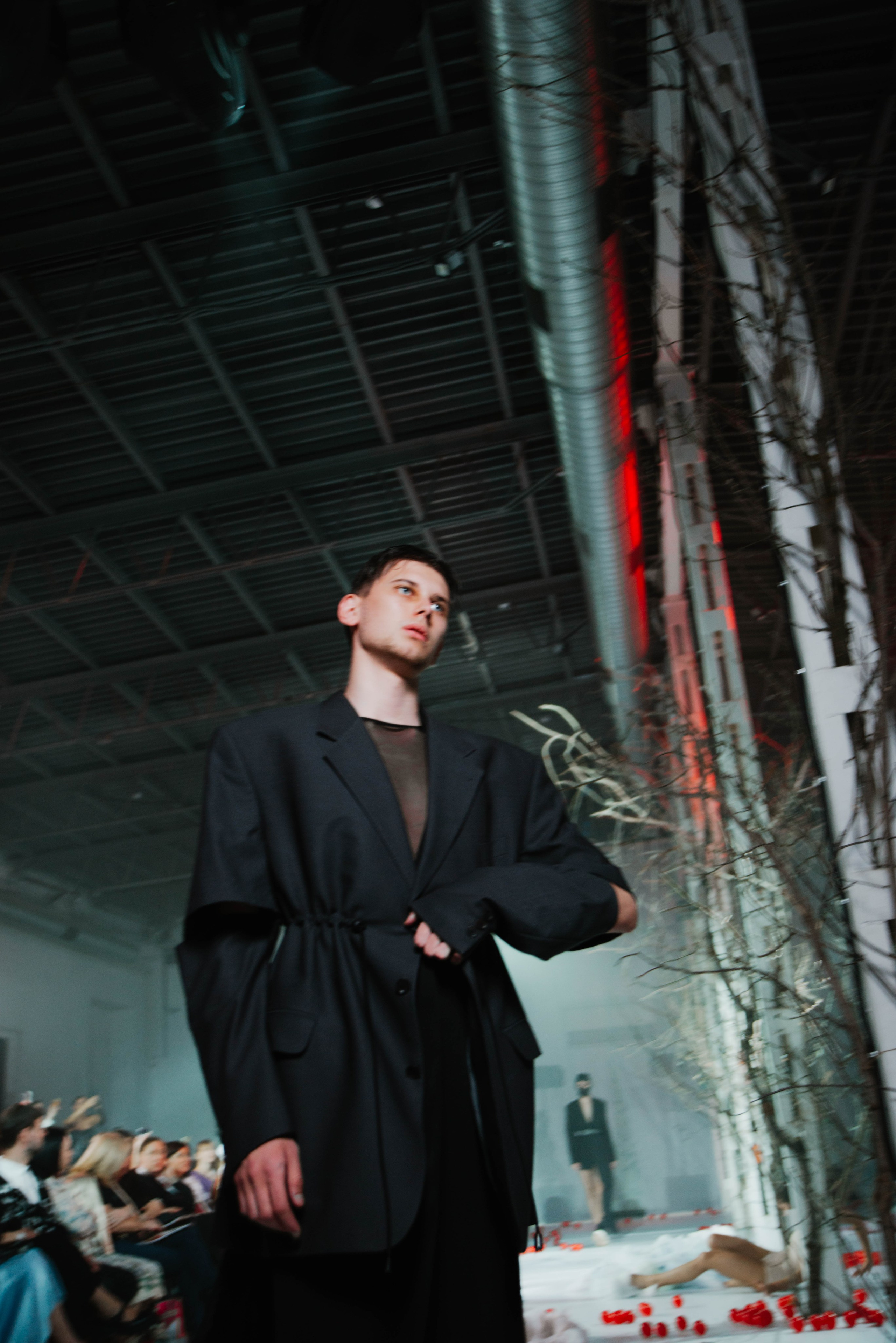 Показ «Красный Шум». Ксения Glossa. Портретный и репортажный фотограф в Самаре