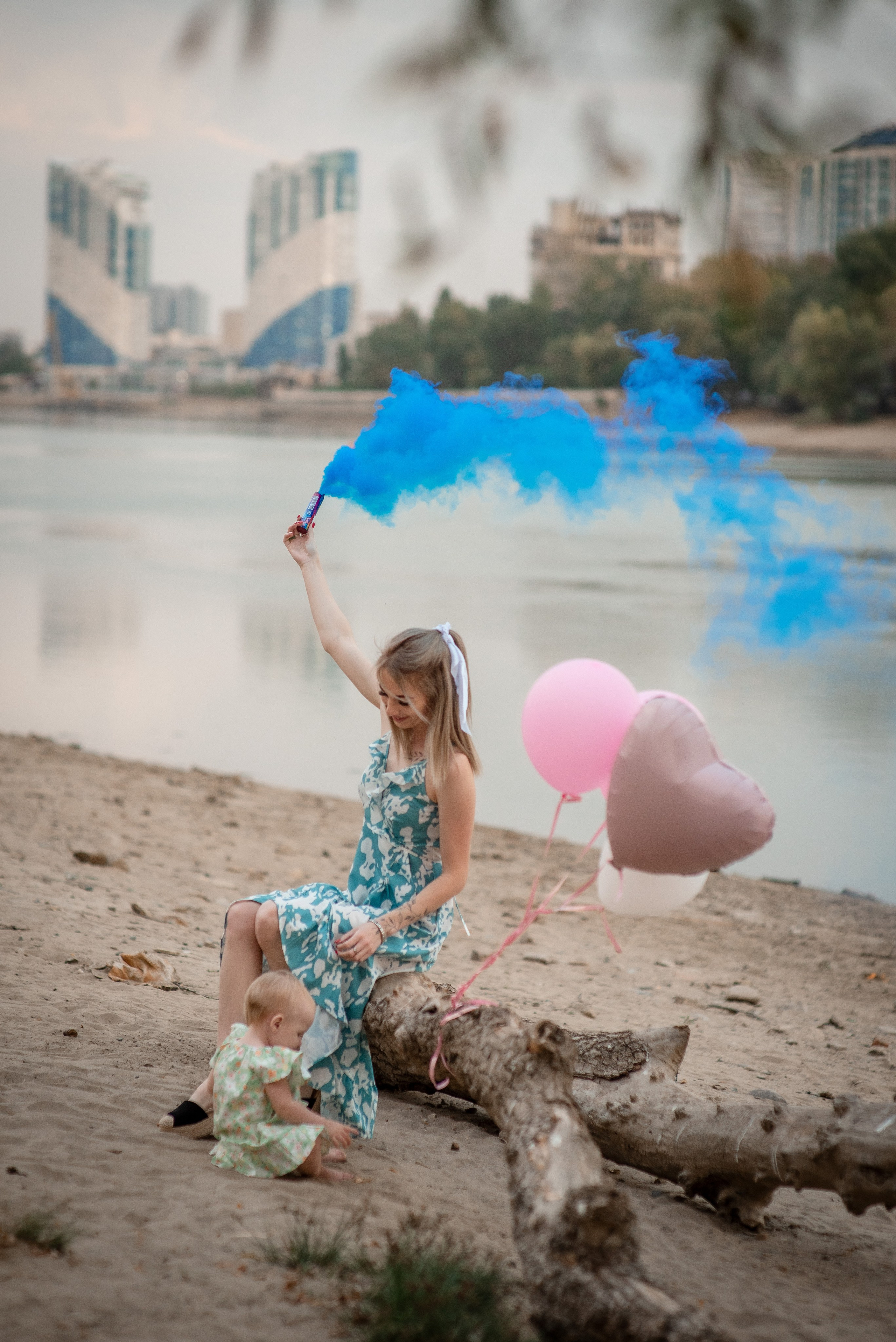 Фотосессия мама с дочкой_река Кубань (цветокор). Детский и семейный фотограф Краснодар / Сочи Сергеева Олеся