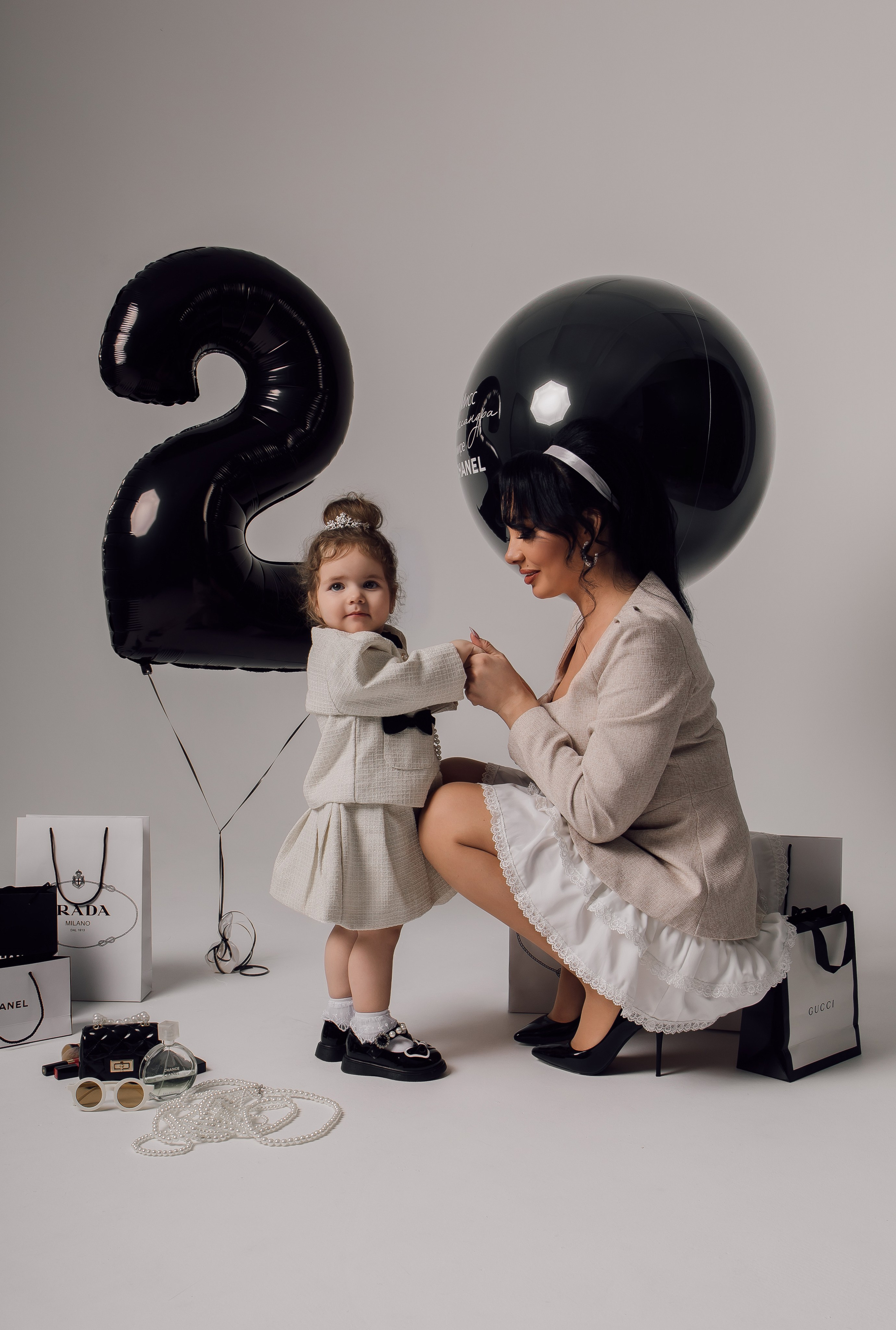 Оля и Александра