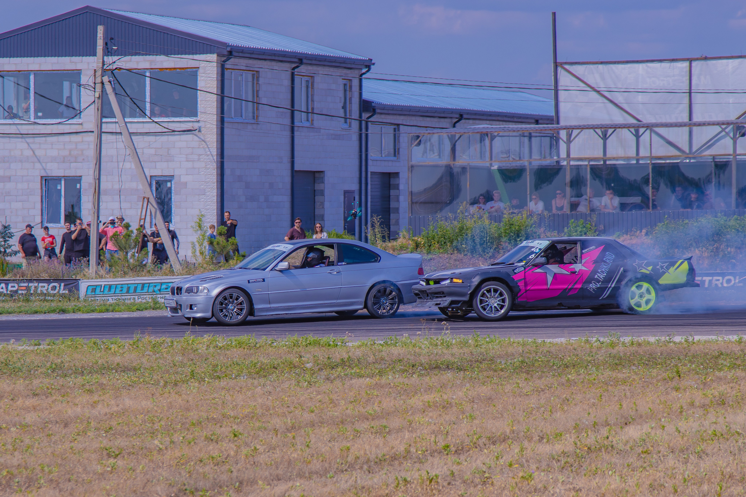 Фотосъёмка профессионального дрифта в Ростов-на-Дону. Портретный фотограф в Ростове-на-Дону Антон Казарин