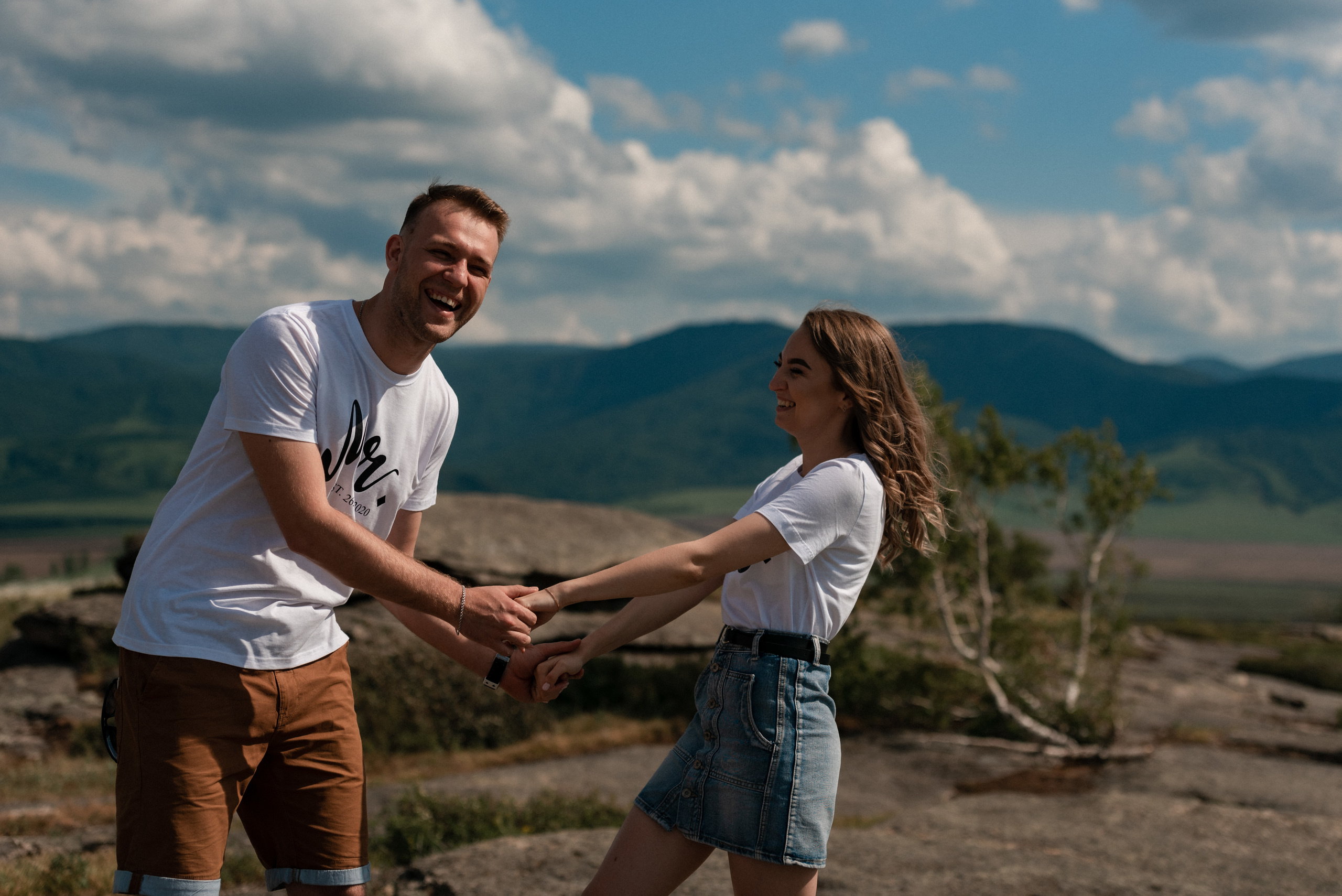 Предсвадебная фотосессия в горах. Сергей Богомолов. Свадебный и семейный фотограф