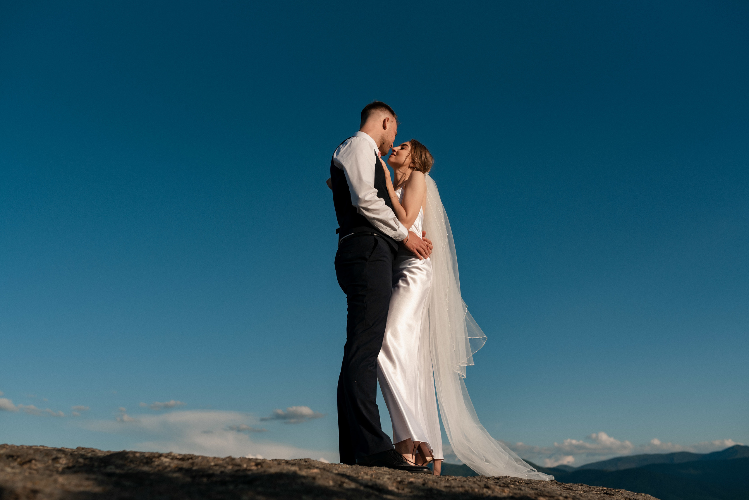 Предсвадебная фотосессия в горах. Сергей Богомолов. Свадебный и семейный фотограф