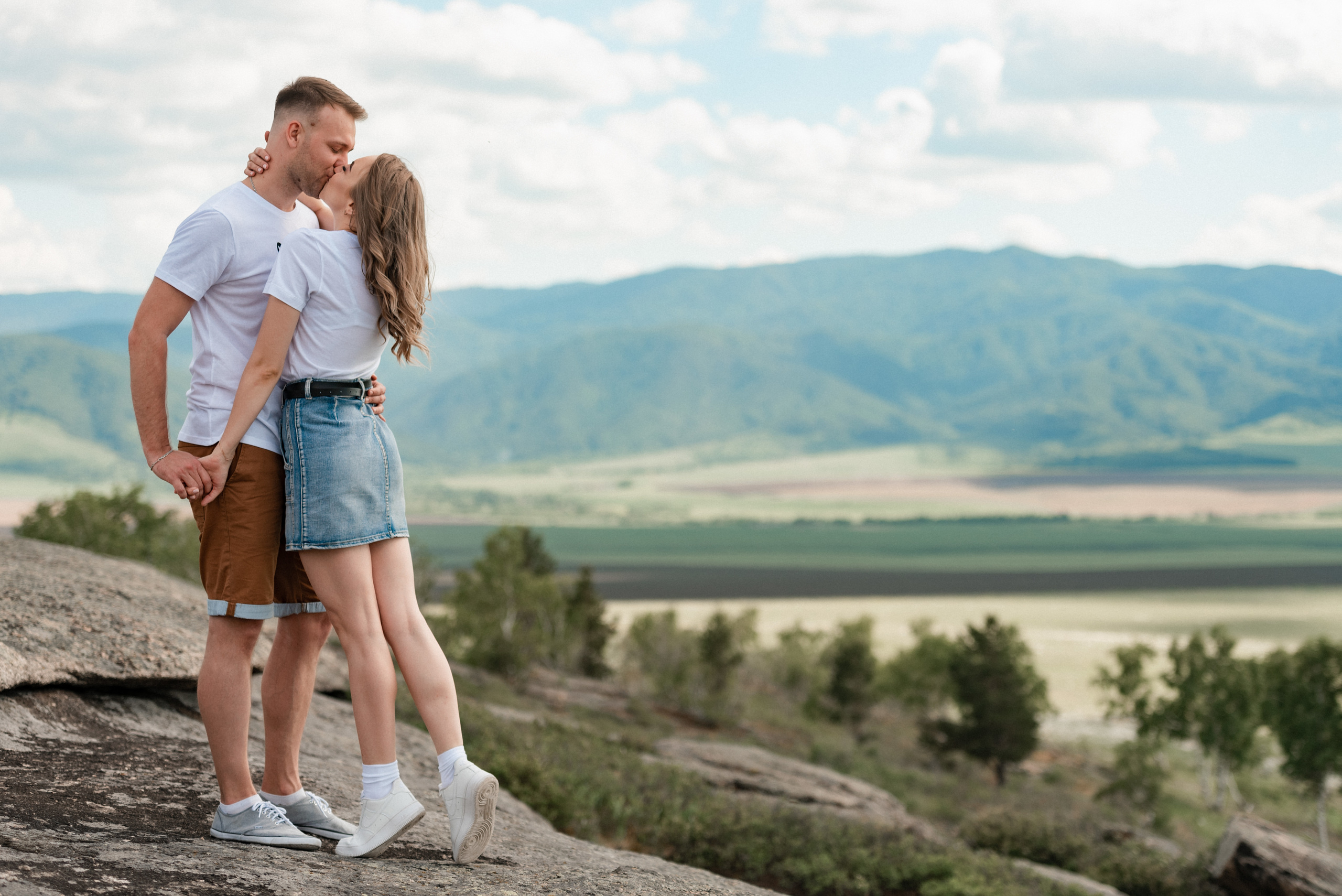 Предсвадебная фотосессия в горах. Сергей Богомолов. Свадебный и семейный фотограф