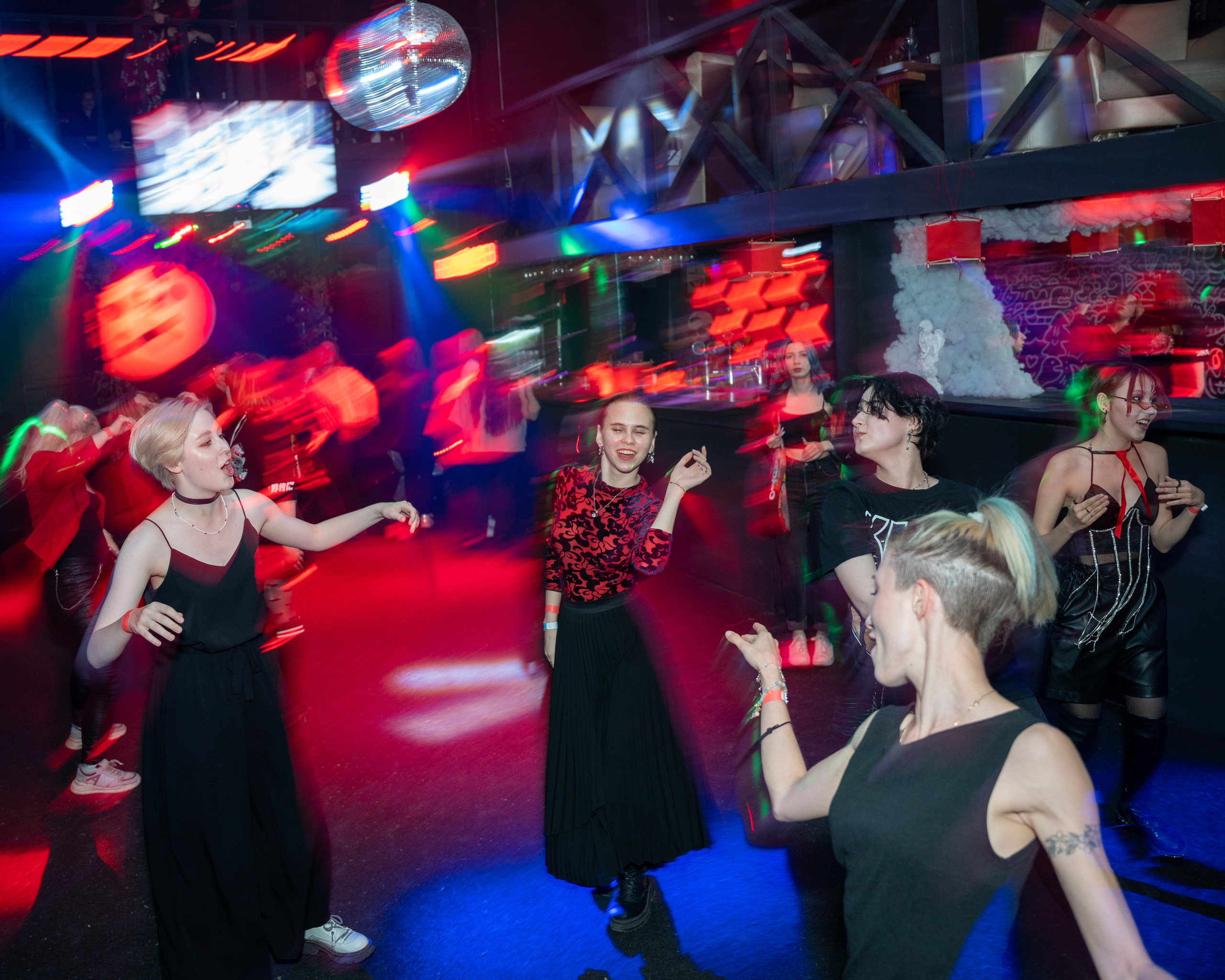 Фотосъёмка в ночных клубах. Фотограф в Казани