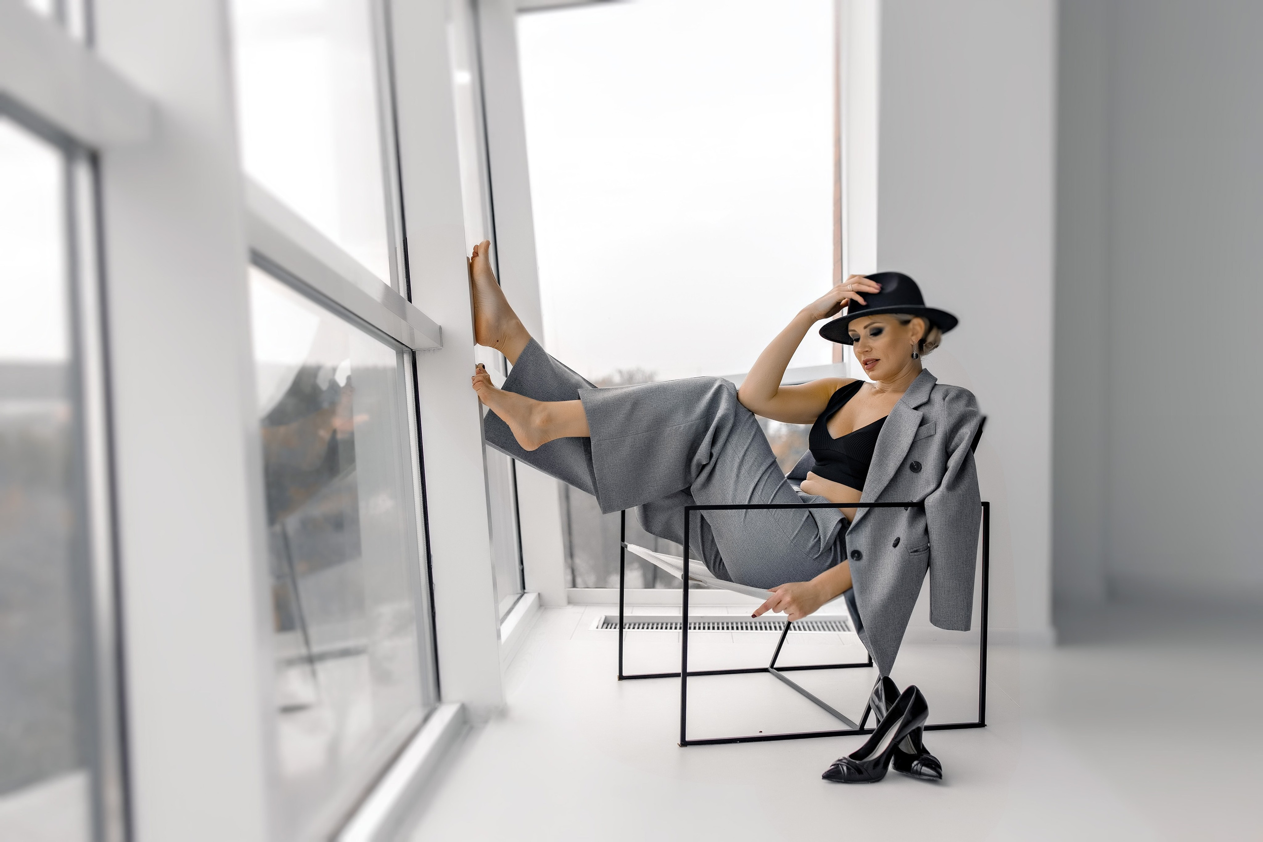 Женский портрет. Фотограф-стилист Крым Прокат одежды в Крыму. Фотосессии в Крыму