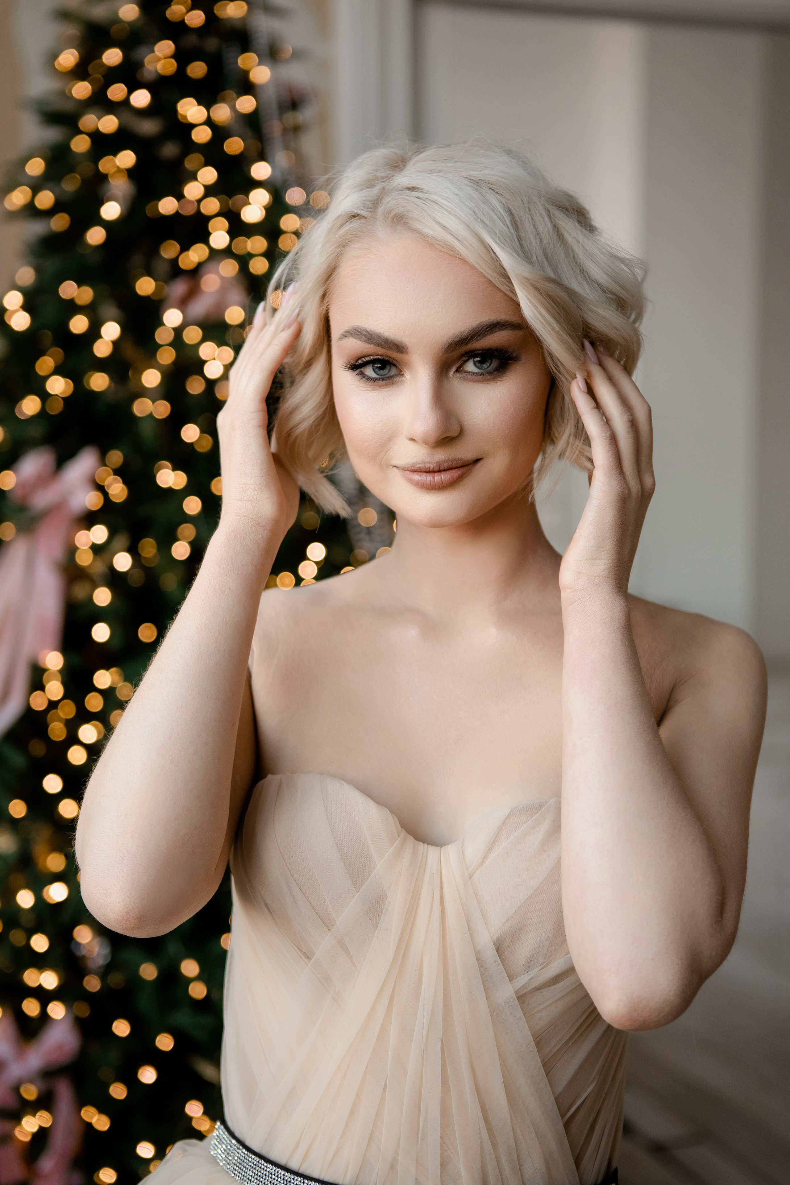 Кадры для новогодней коллекции платьев Nina Dar. Свадебный и портретный фотограф в Миассе Филиппенко Дарья