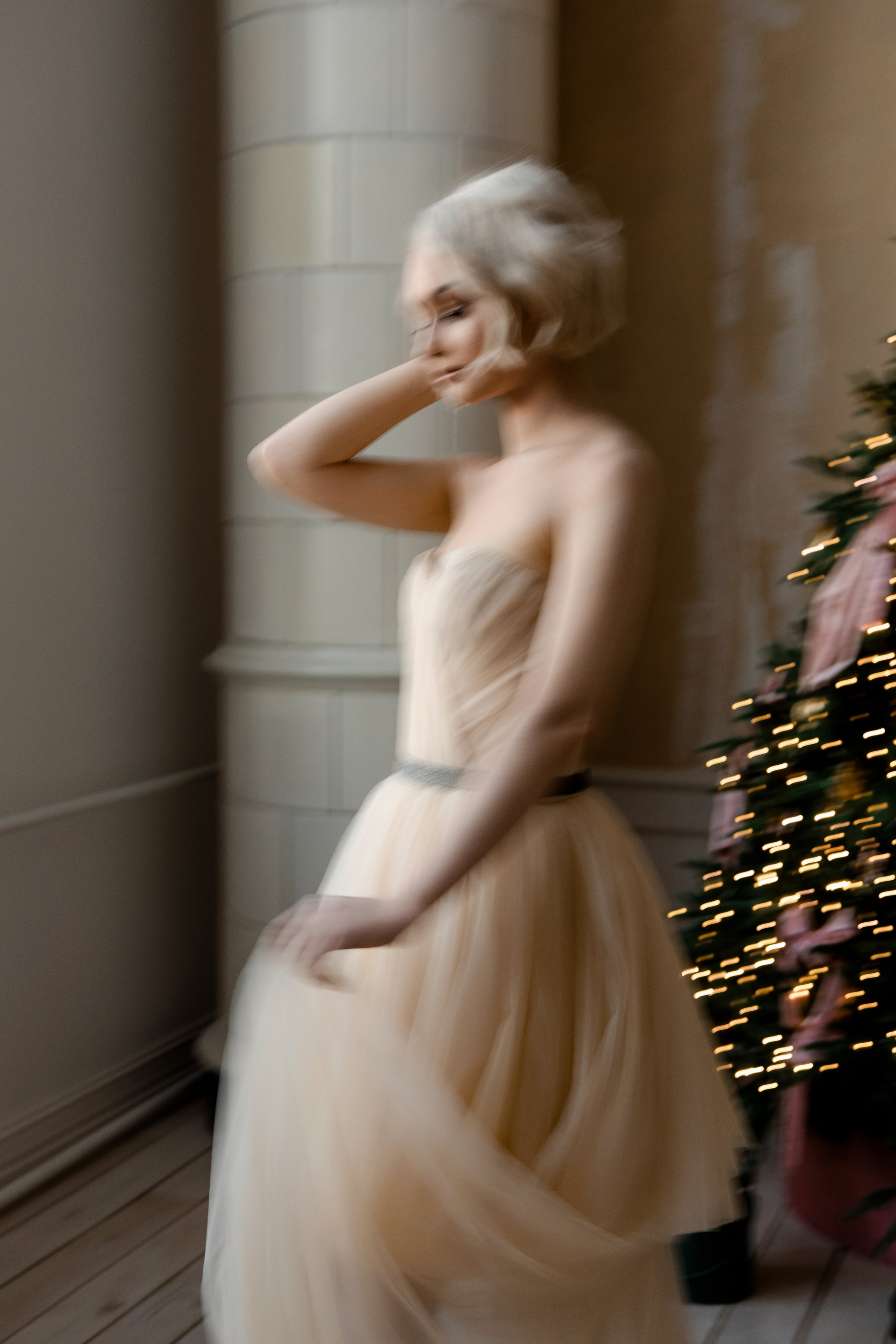 Кадры для новогодней коллекции платьев Nina Dar. Свадебный и портретный фотограф в Миассе Филиппенко Дарья