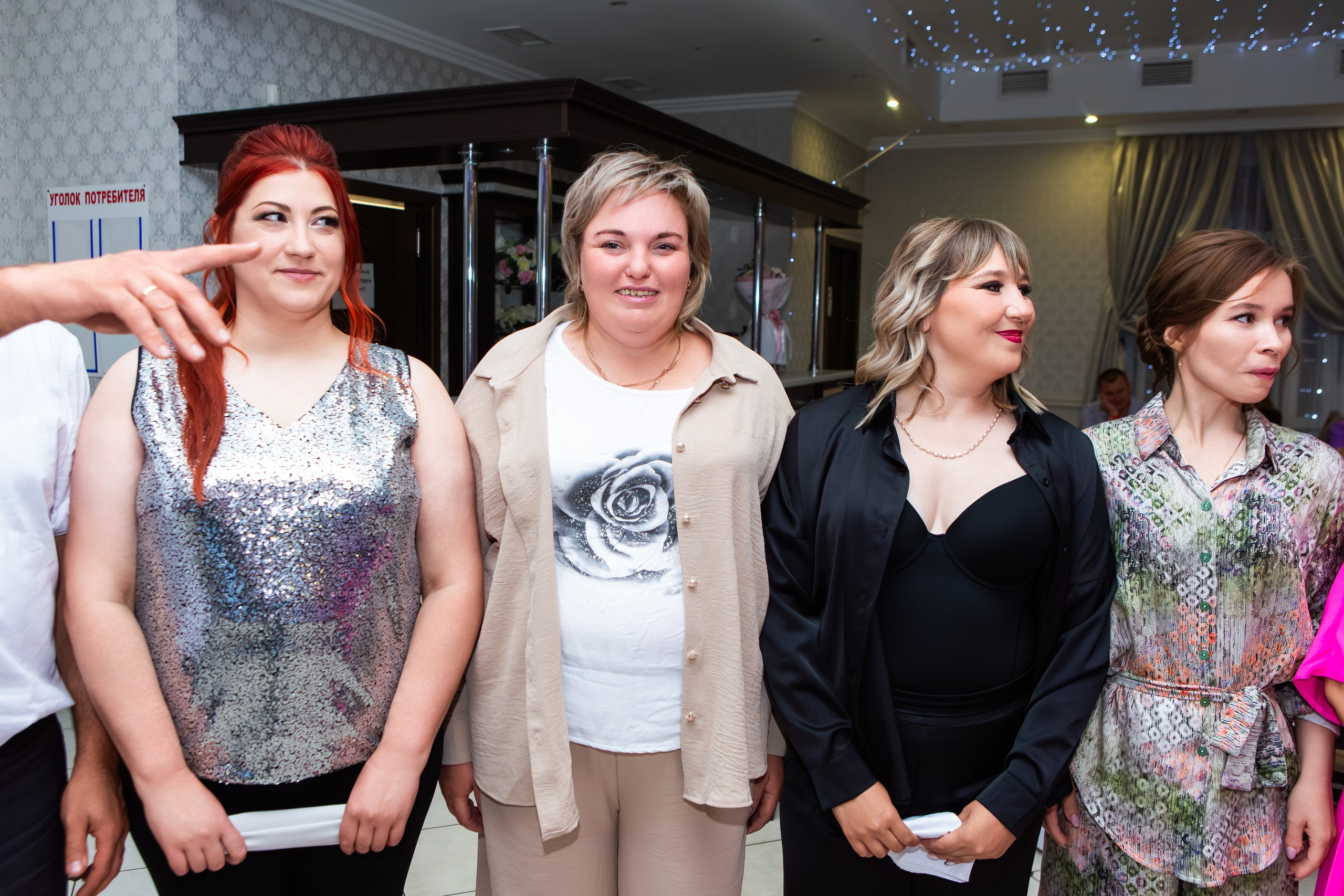 ВЫПУСКНОЙ ВЕЧЕР 2025 4 ШКОЛА. Профессиональный фотограф в Мценске и Орловской области