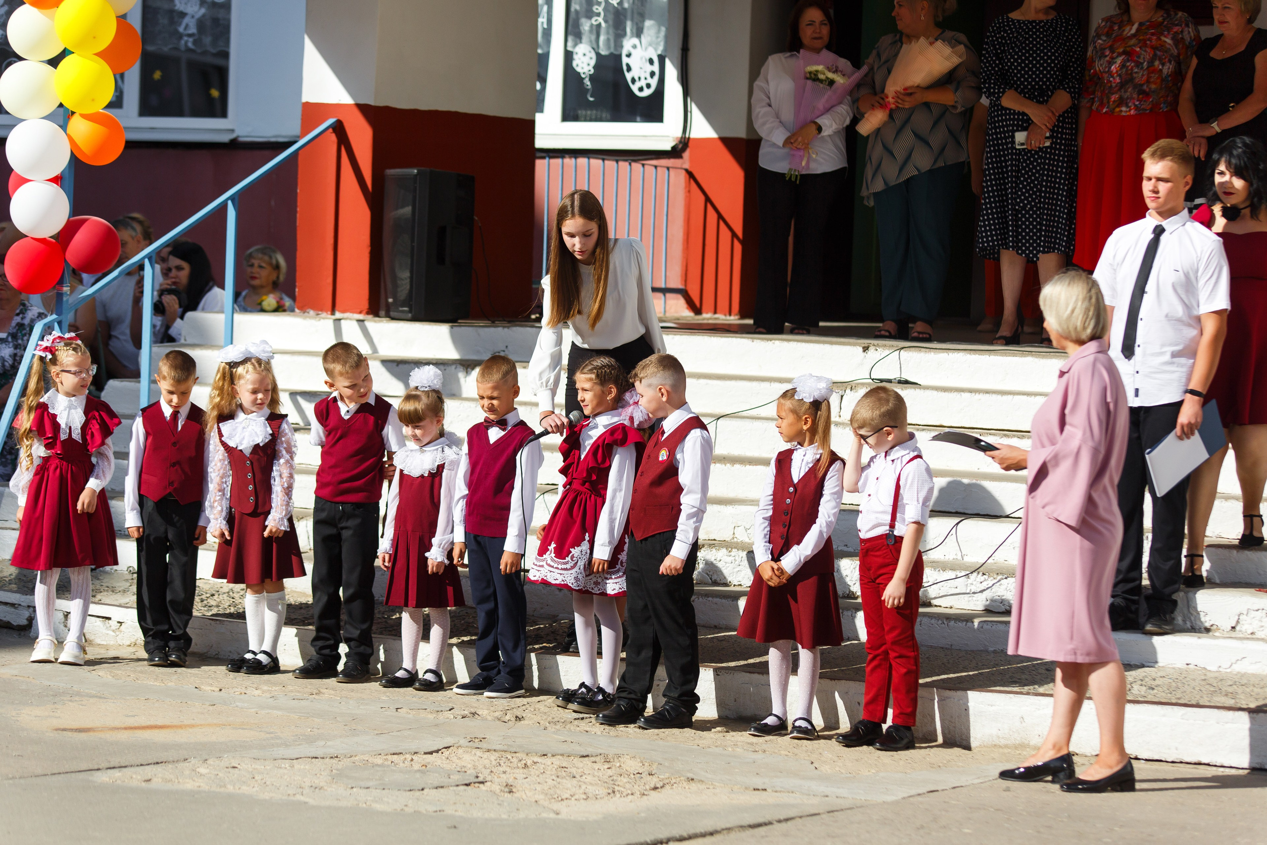 01 СЕНТЯБРЯ 2024 (МБОУ г. Мценска «Средняя школа № 9»). Профессиональный фотограф в Мценске и Орловской области