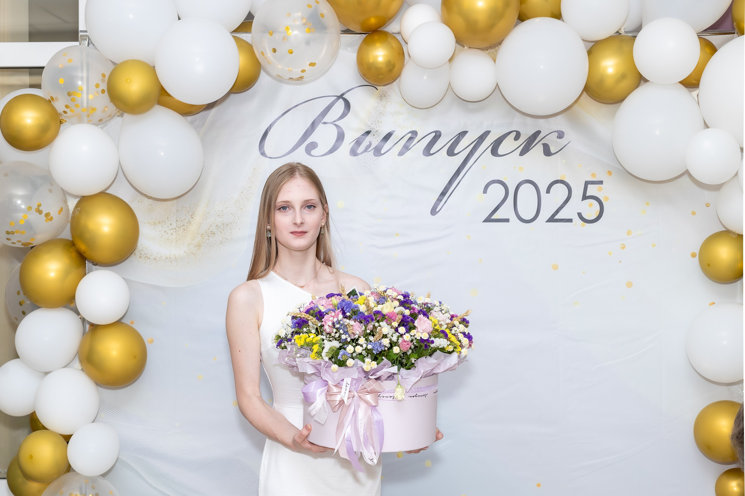 Вручение аттестата 2025. Выпускные альбомы Майкоп, Краснодар Елена Золотарева