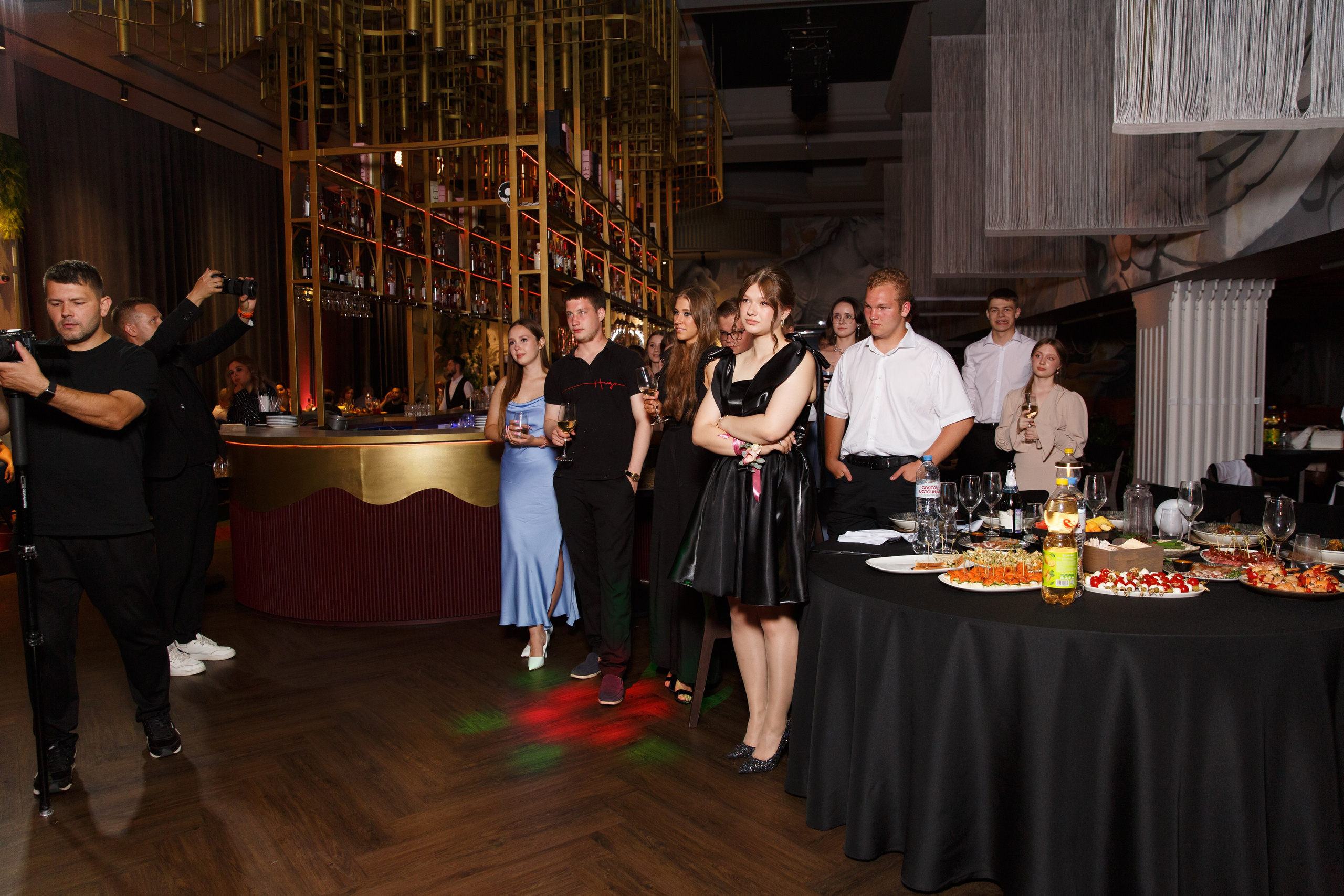 Фотограф на выпускной в Нижнем Новгороде. Фотограф в Нижнем Новгороде Александр Хамов