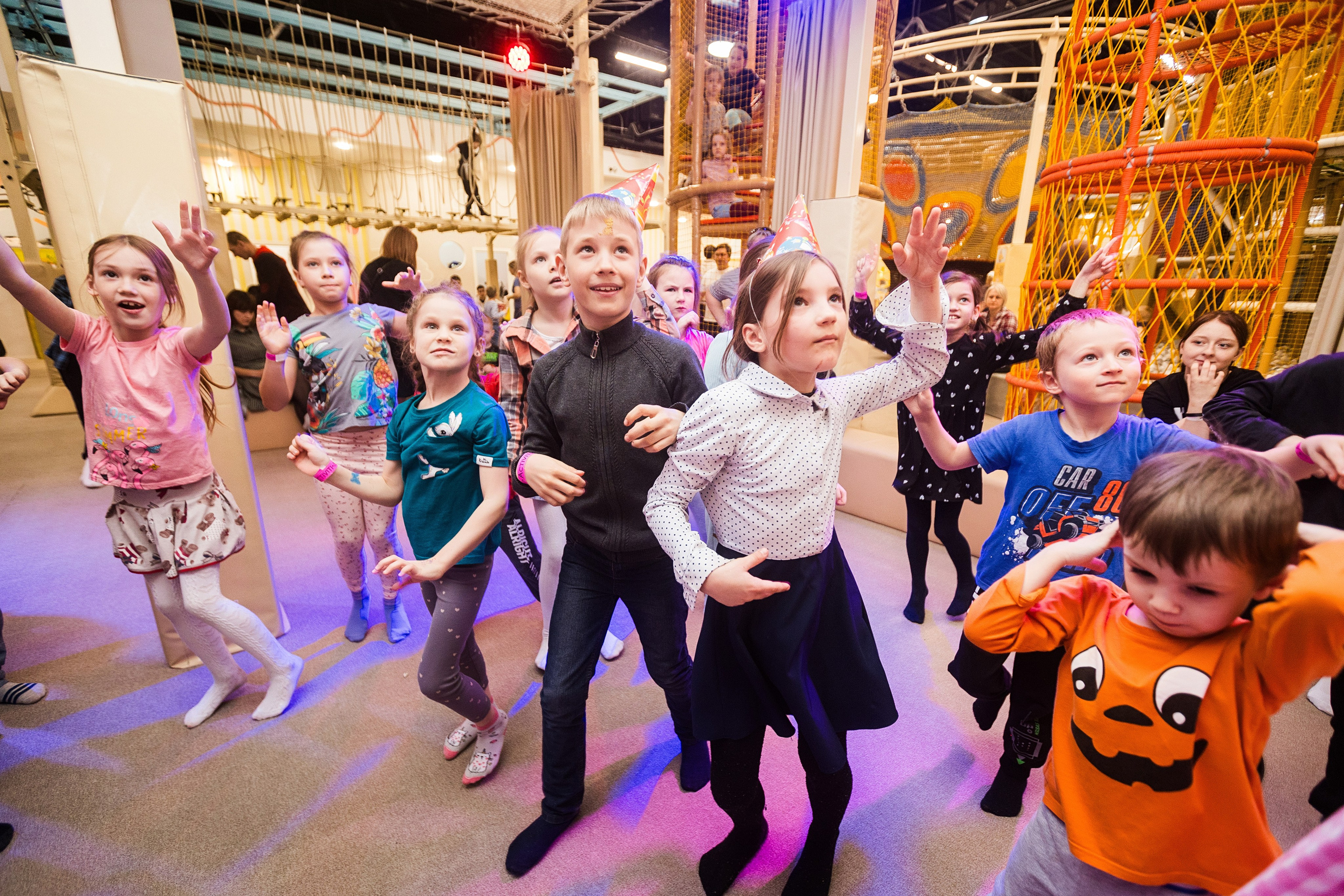 День рождения Арлекина. Детский фотограф видеограф в Хабаровске Михаил Орлов