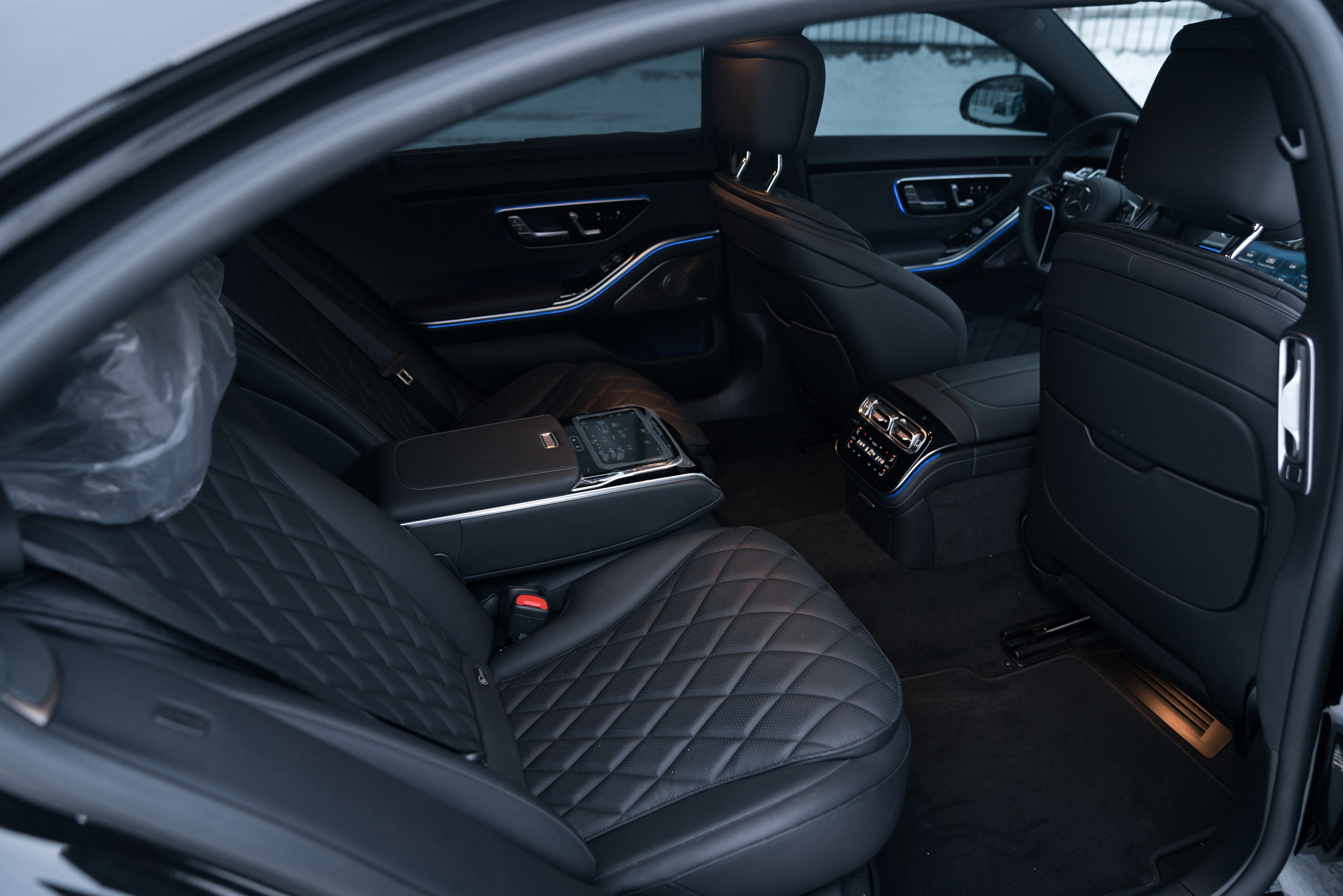 Mercedes-Benz S450. Идеальные портреты для соцсетей — Фотограф Ленар